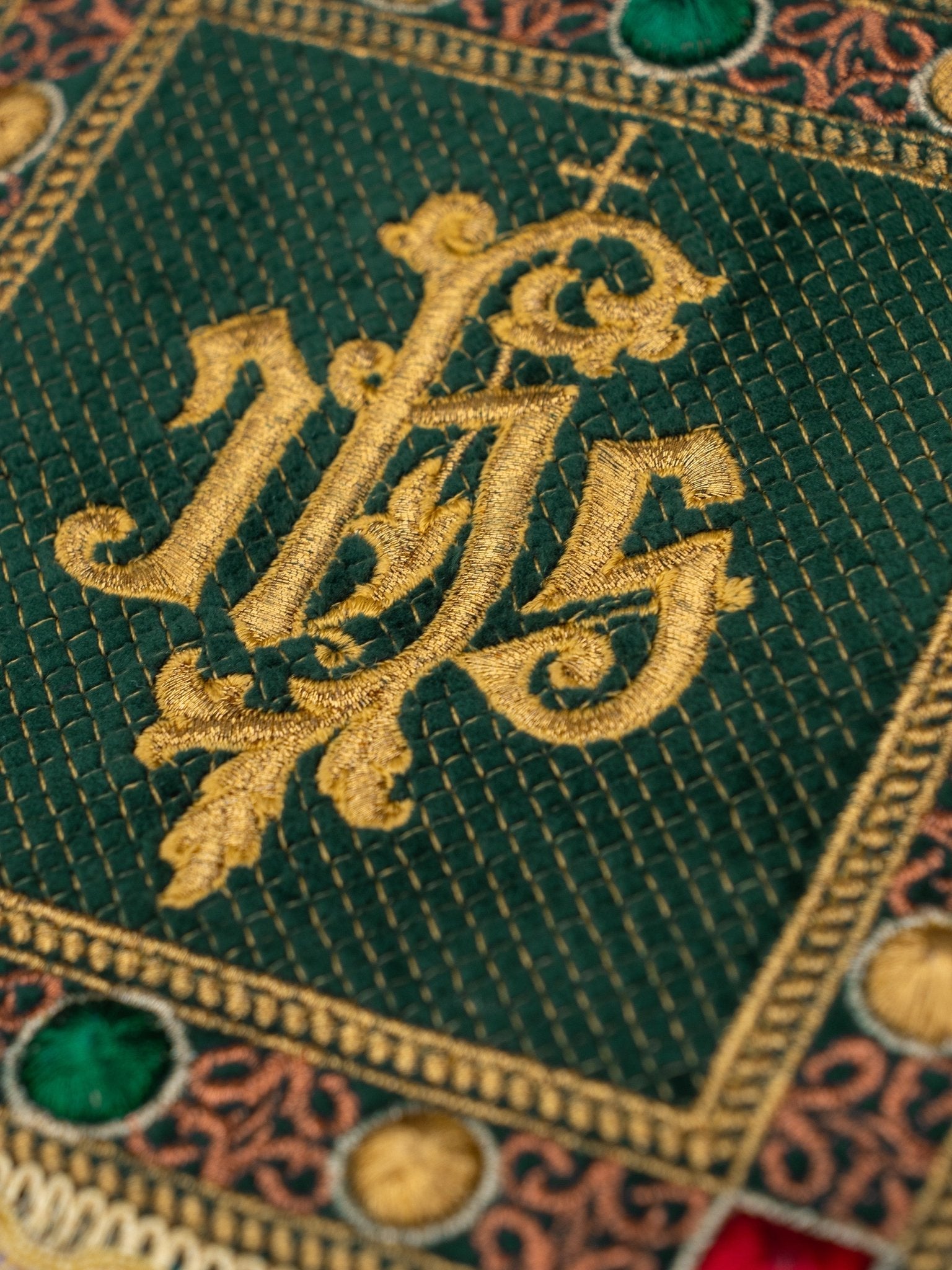 Aksamitny Komplet Kielichowy Zielony IHS - Palka, Korporał, Puryfikaterz - SZATYLITURGICZNE.PL