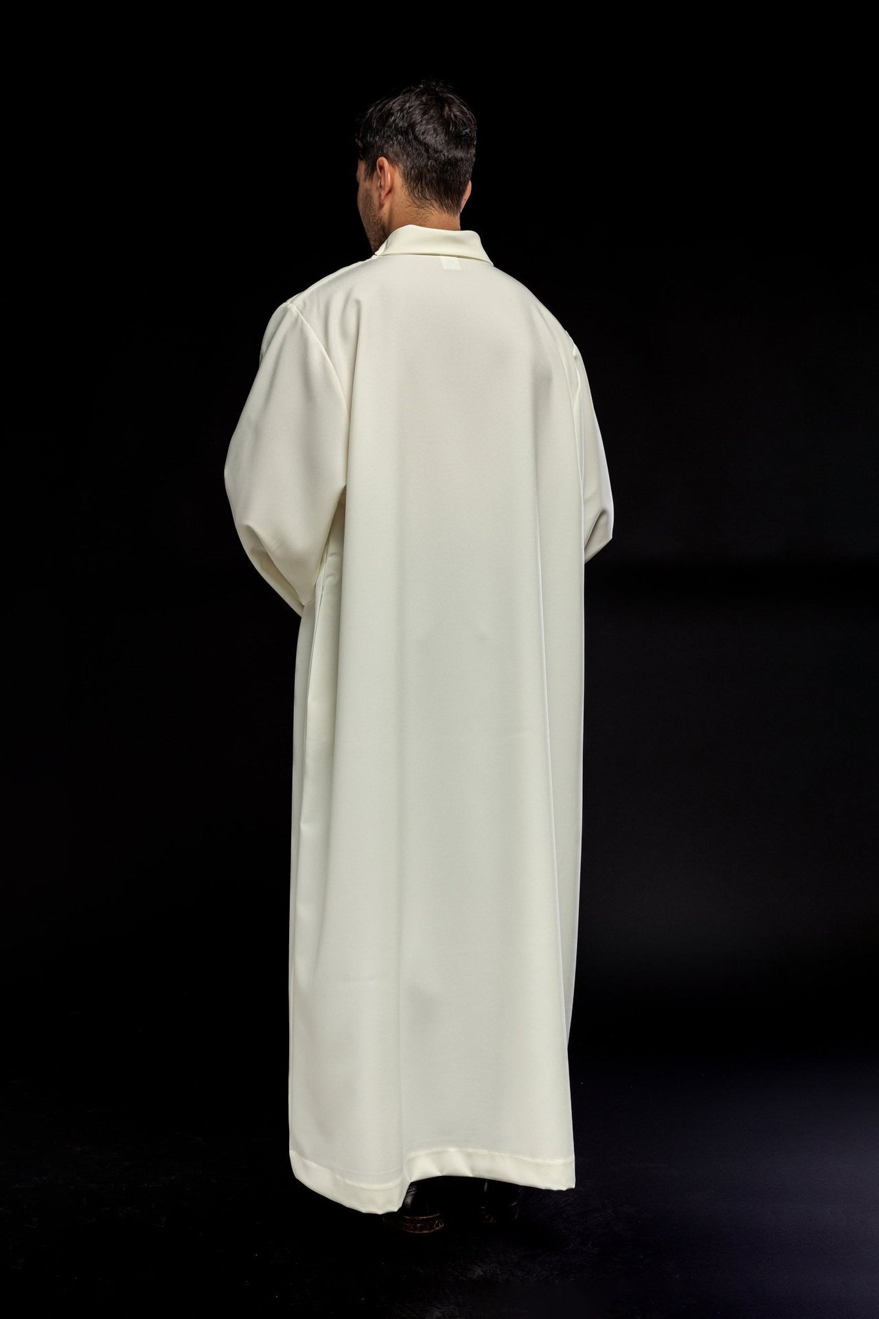 Alba kapłańska gładka ecru - SZATYLITURGICZNE.PL