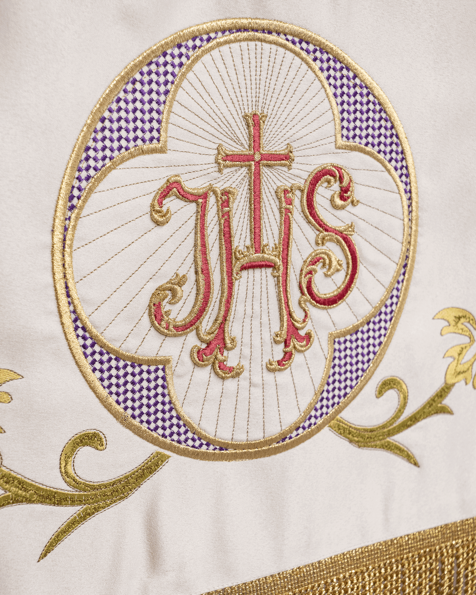 Baldachim Kościelny Haftowany Ecru - Symbolika Eucharystyczna - SZATYLITURGICZNE.PL