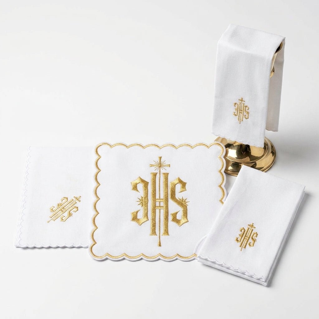 Bielizna Kielichowa IHS Złote Wykończenie Komplet 4w1 - Elegancki Zestaw - SZATYLITURGICZNE.PL