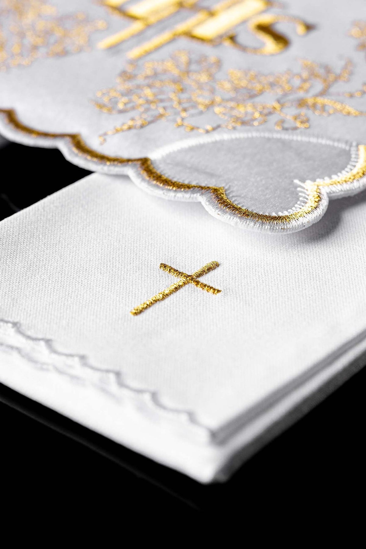 Bielizna Kielichowa Złoty Haft IHS Komplet 4w1 - Elegancka - SZATYLITURGICZNE.PL