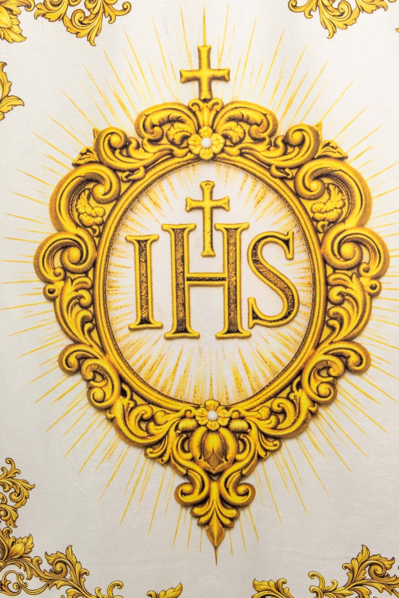 Chorągiew drukowana dwustronna z symbolem Najświętszego Serca Pana Jezusa i IHS - SZATYLITURGICZNE.PL