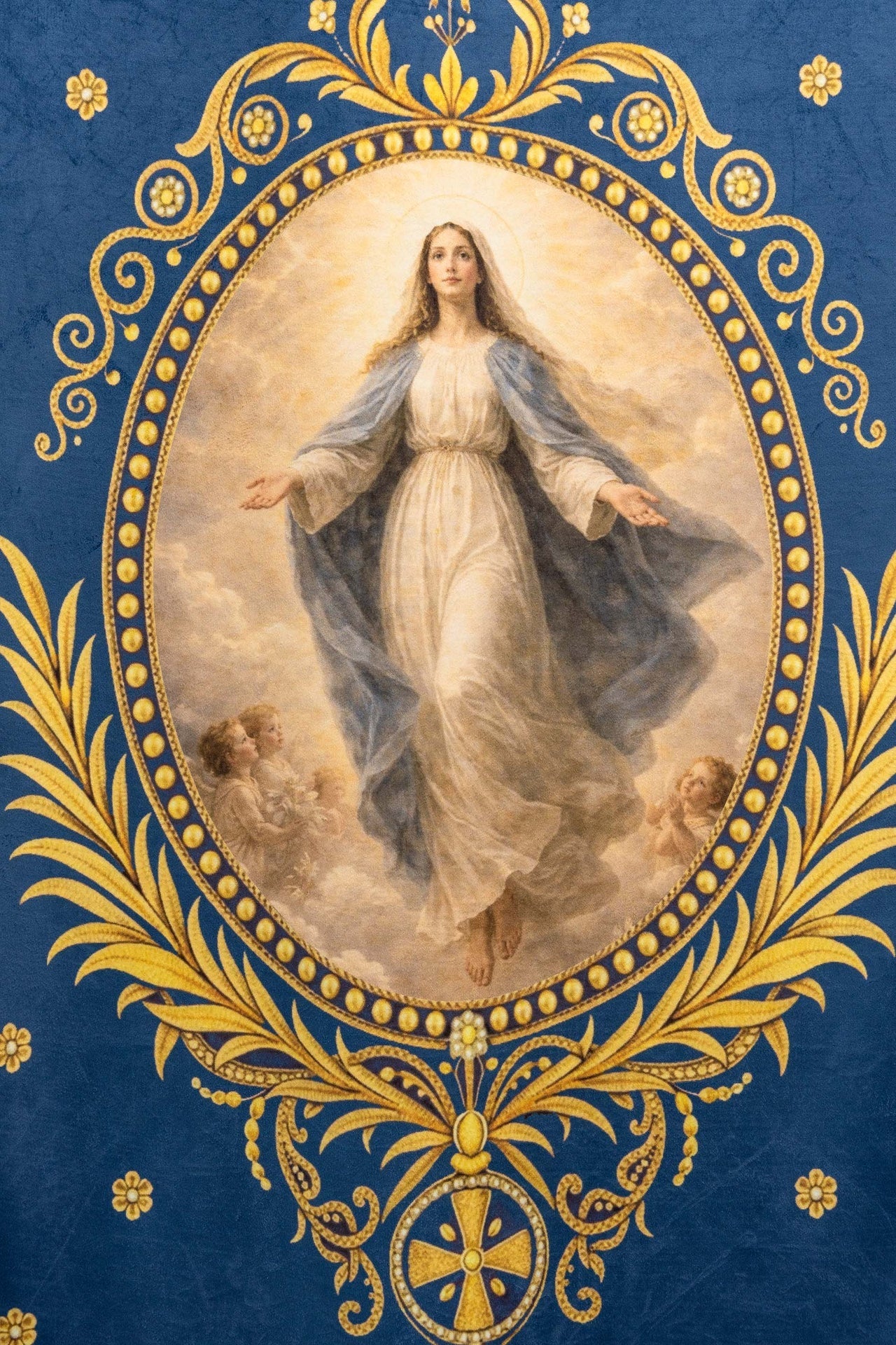 Chorągiew drukowana dwustronna z wizerunkiem Matki Bożej Wniebowziętej i monogramem - SZATYLITURGICZNE.PL