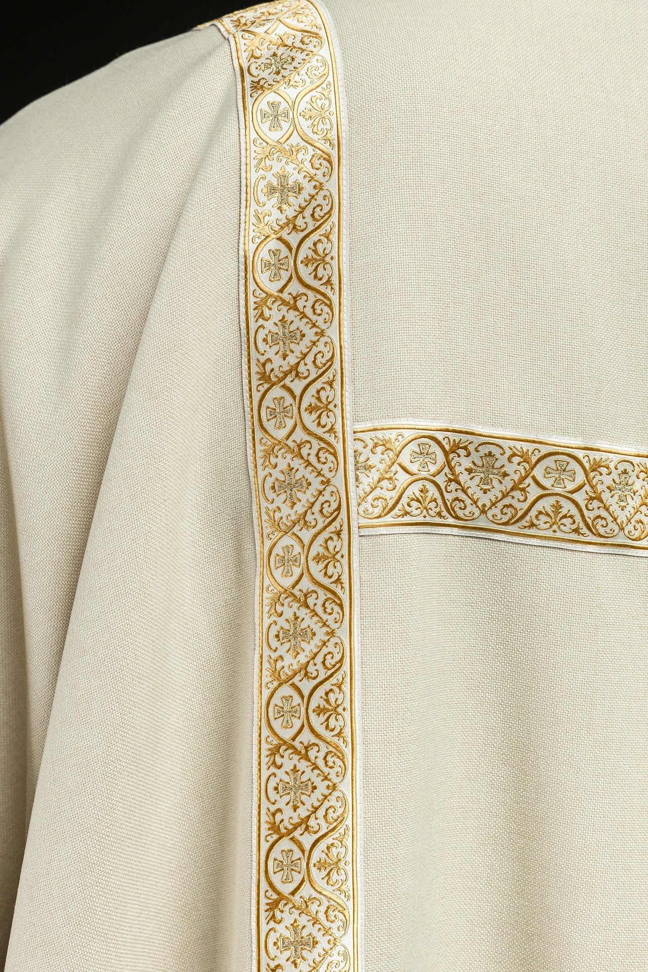 Dalmatyka Diakońska Ecru - Złota Taśma Żakardowa, Stuła w Zestawie - SZATYLITURGICZNE.PL