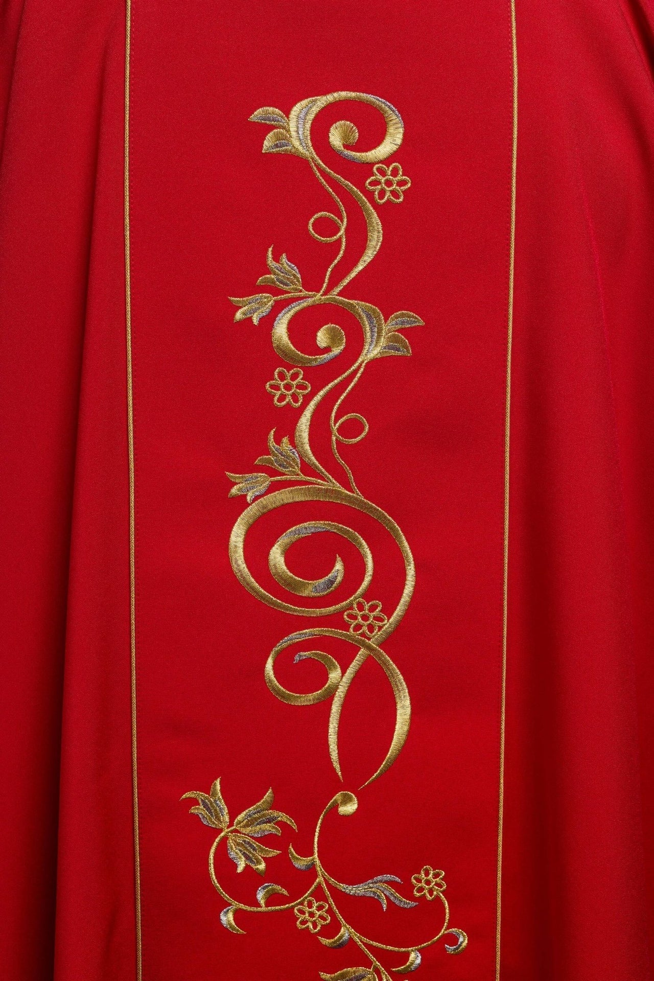 Dalmatyka Liturgiczna Czerwona z Haftem IHS - Komplet ze Stułą - SZATYLITURGICZNE.PL