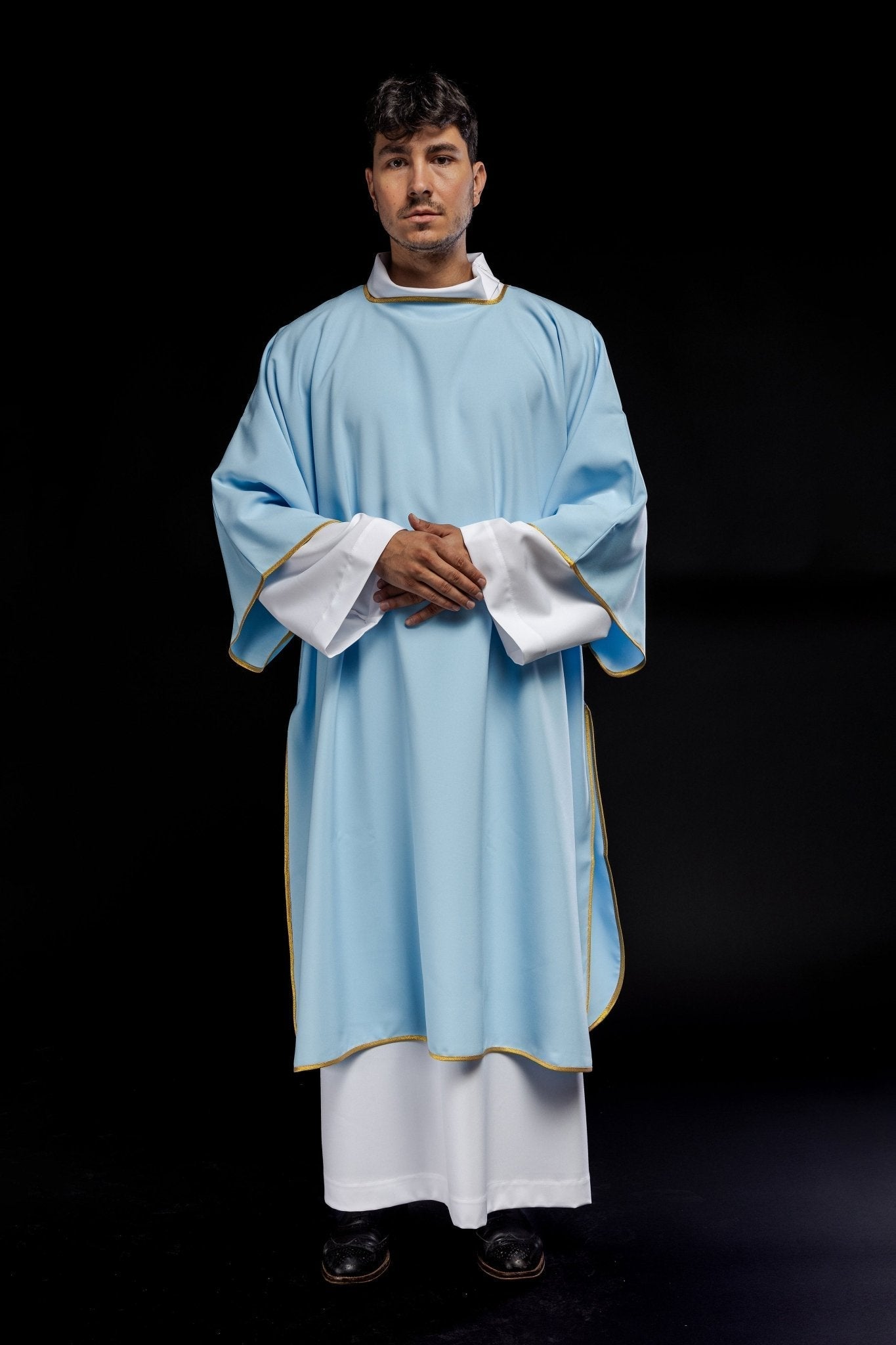Dalmatyka Liturgiczna Niebieska ze Złotą Lamówką - Polska Produkcja - SZATYLITURGICZNE.PL