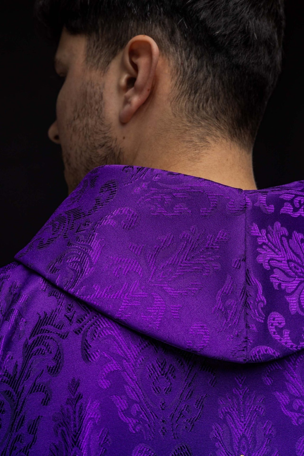 Fioletowy Ornat Liturgiczny z Krzyżem - Polska Produkcja - SZATYLITURGICZNE.PL