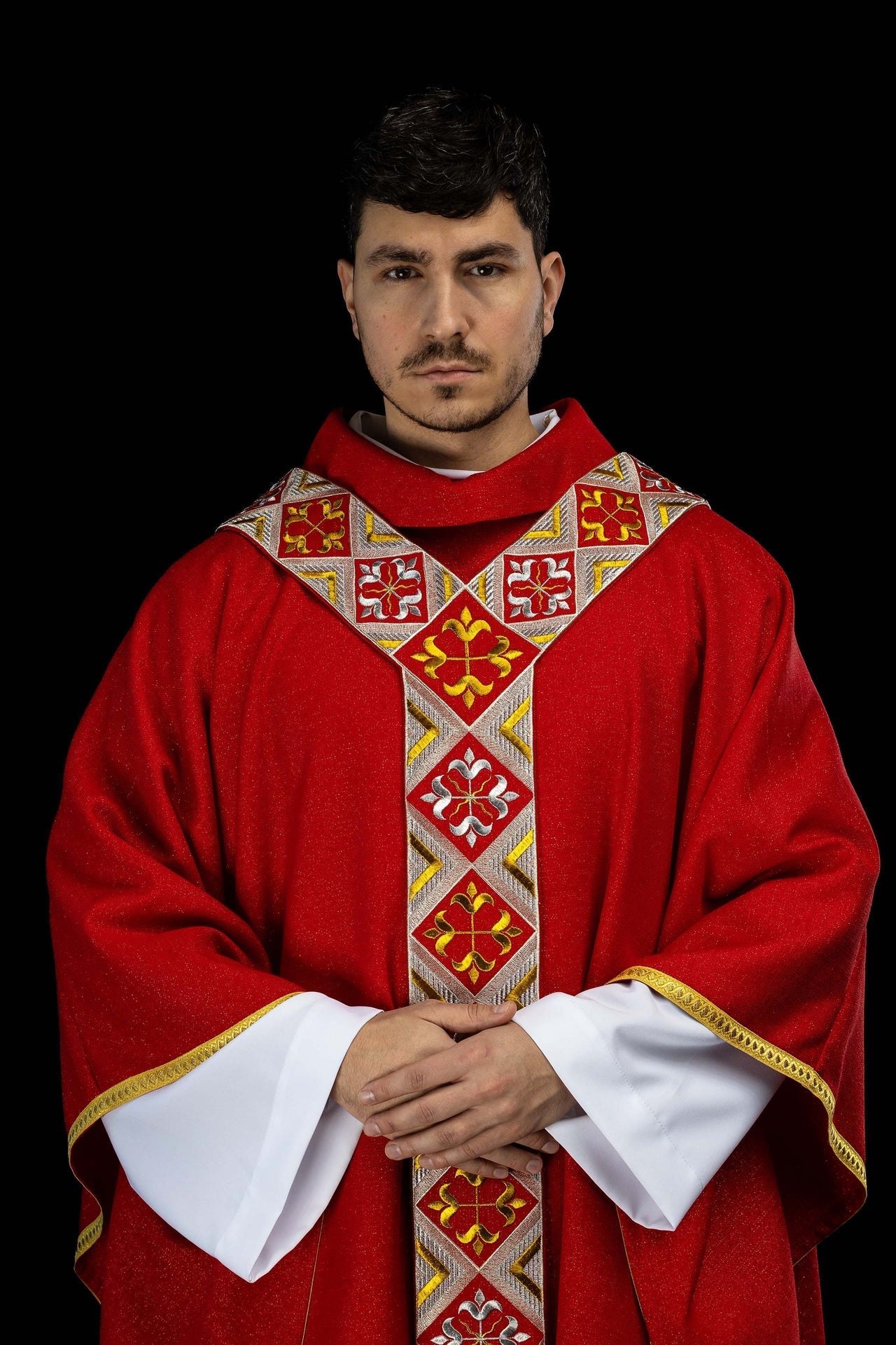Haftowany pas na ornat w zestawie z ornatem czerwony - SZATYLITURGICZNE.PL