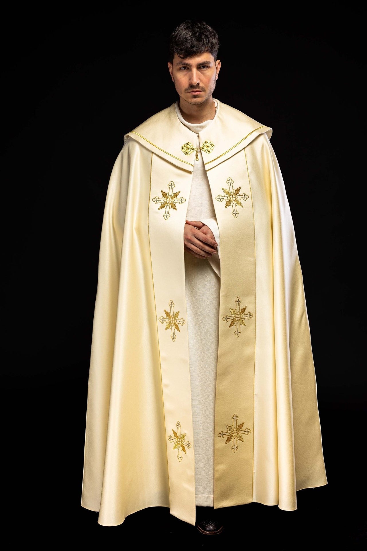 Kapa eucharystyczna monogram IHS - SZATYLITURGICZNE.PL