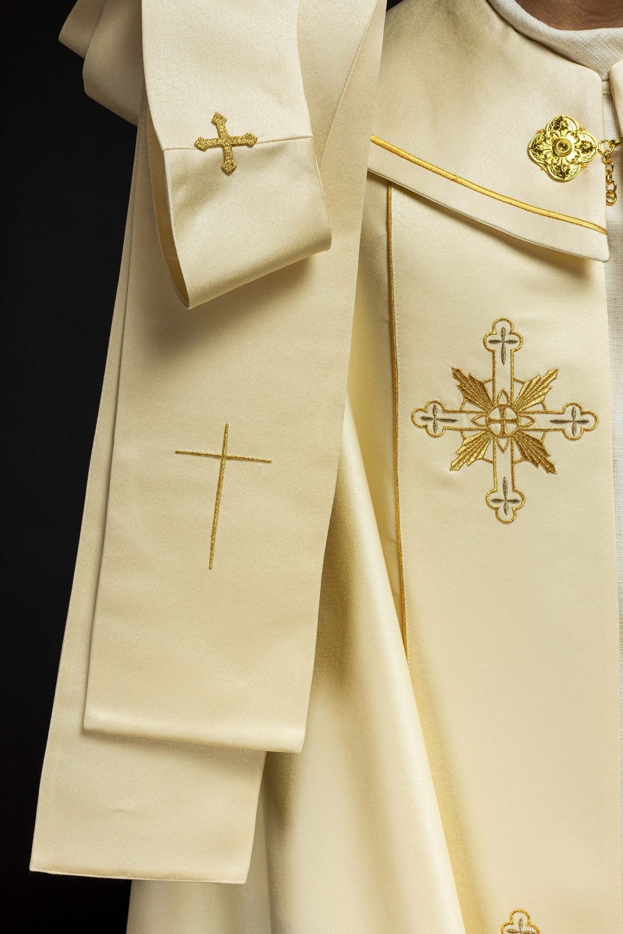 Kapa eucharystyczna monogram IHS - SZATYLITURGICZNE.PL