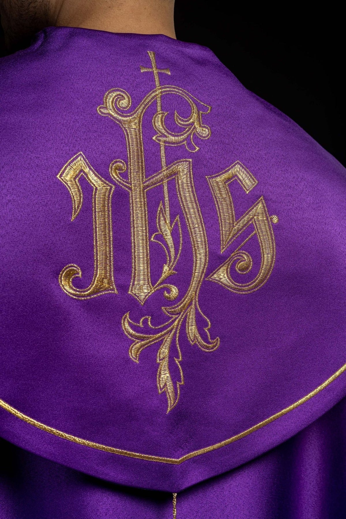 Kapa eucharystyczna monogram IHS Fioletowa - SZATYLITURGICZNE.PL