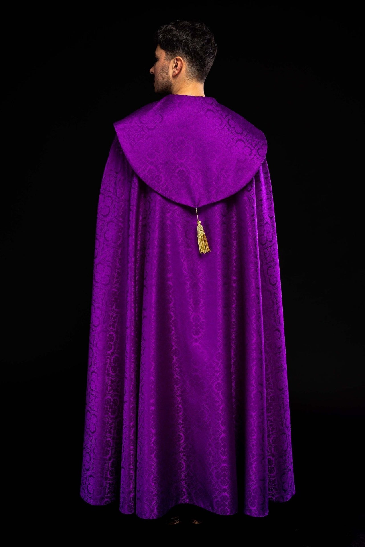 Kapa Liturgiczna Żakard Fioletowy - Wielki Post i Adwent - SZATYLITURGICZNE.PL