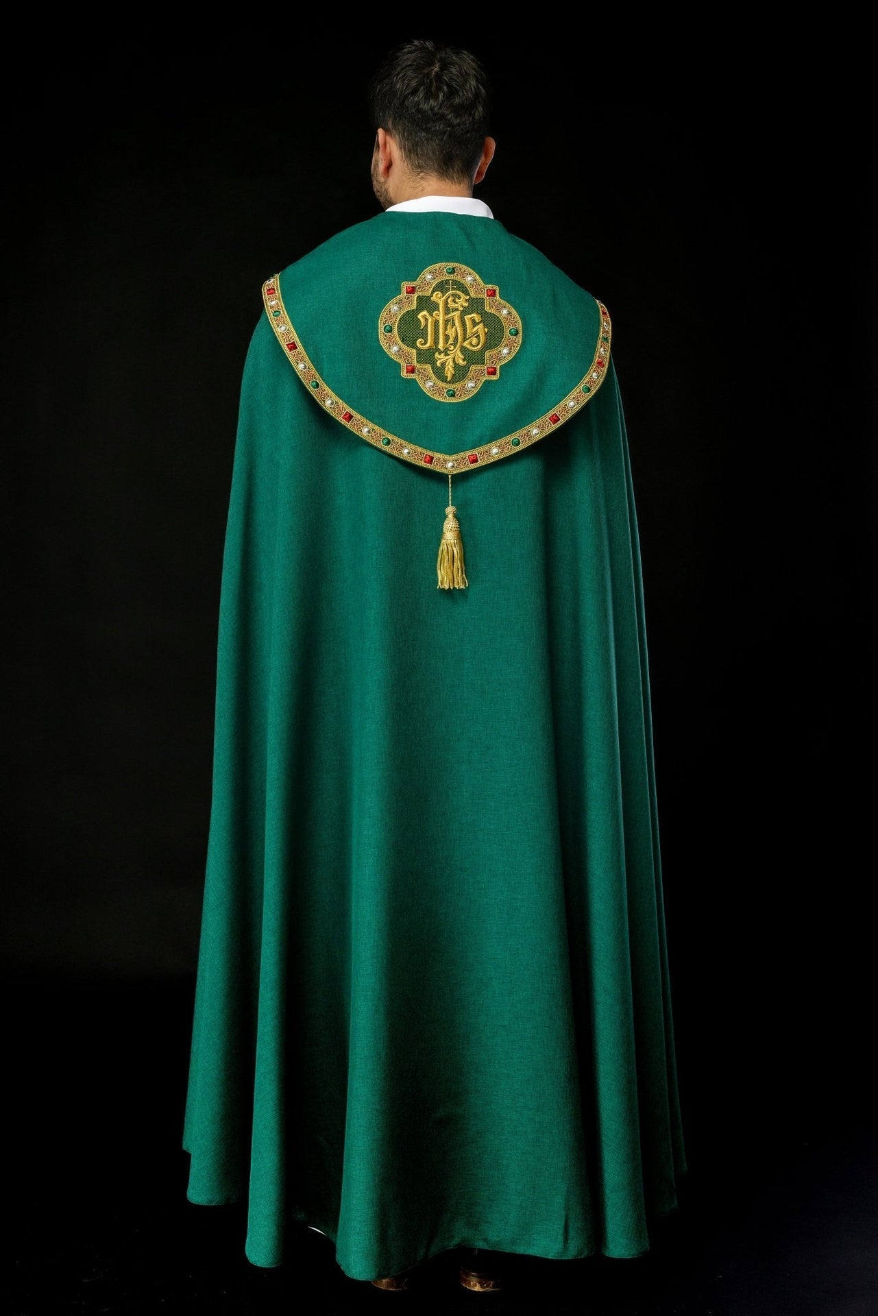 Kapa Liturgiczna Zielona z Haftem IHS - Satyna Nabłyszczana - SZATYLITURGICZNE.PL