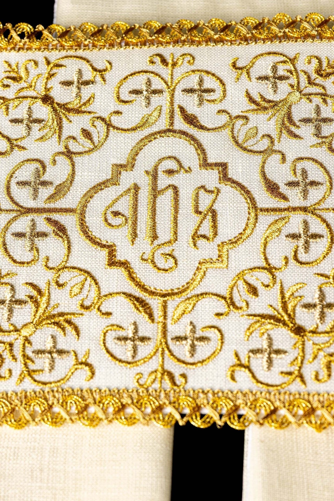Lniany Komplet Kielichowy IHS - Złoty Haft Krzyża, 4 - częściowy - SZATYLITURGICZNE.PL