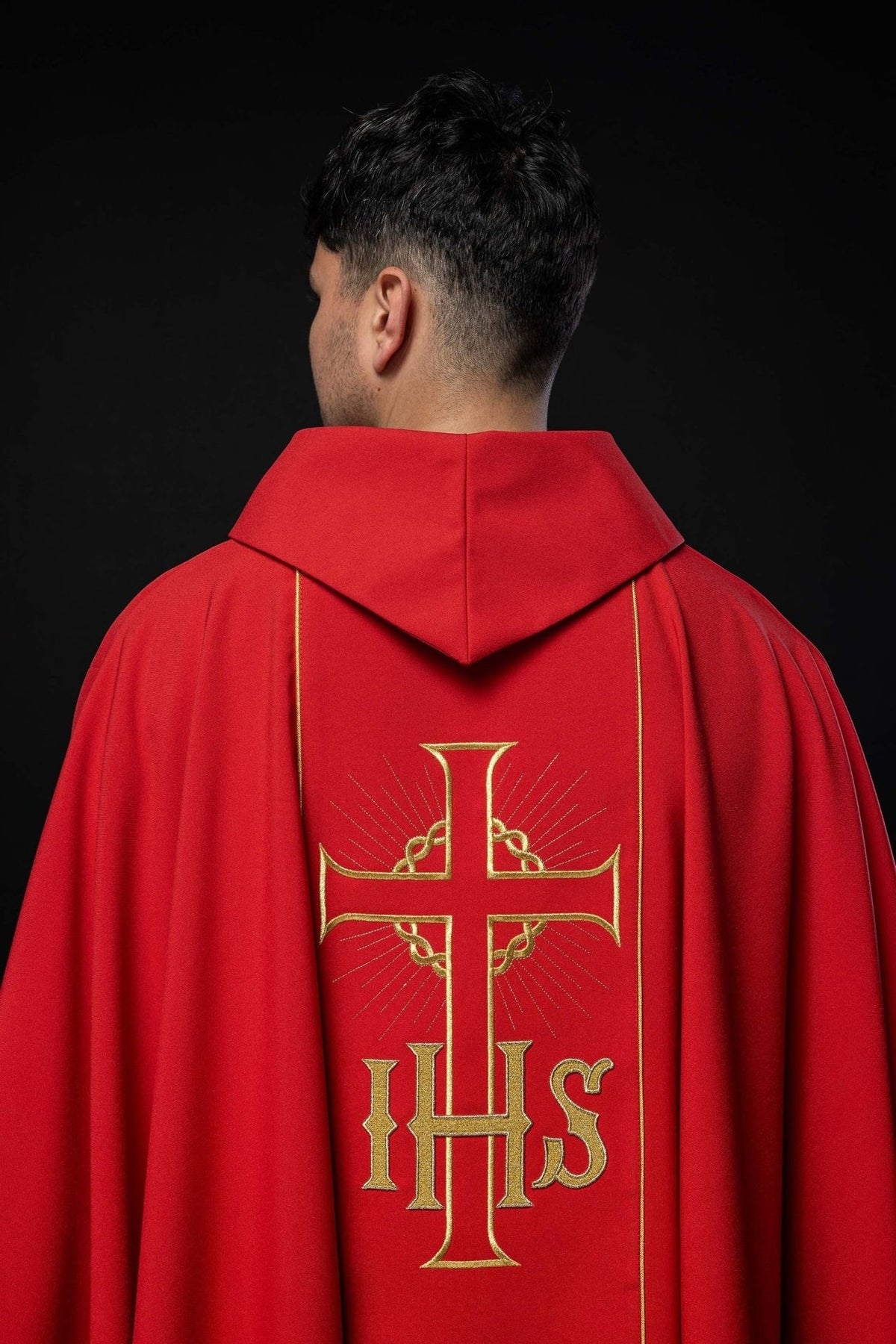 Ornat Czerwony IHS i Kłosy Złoty Pas - Szaty Liturgiczne - SZATYLITURGICZNE.PL