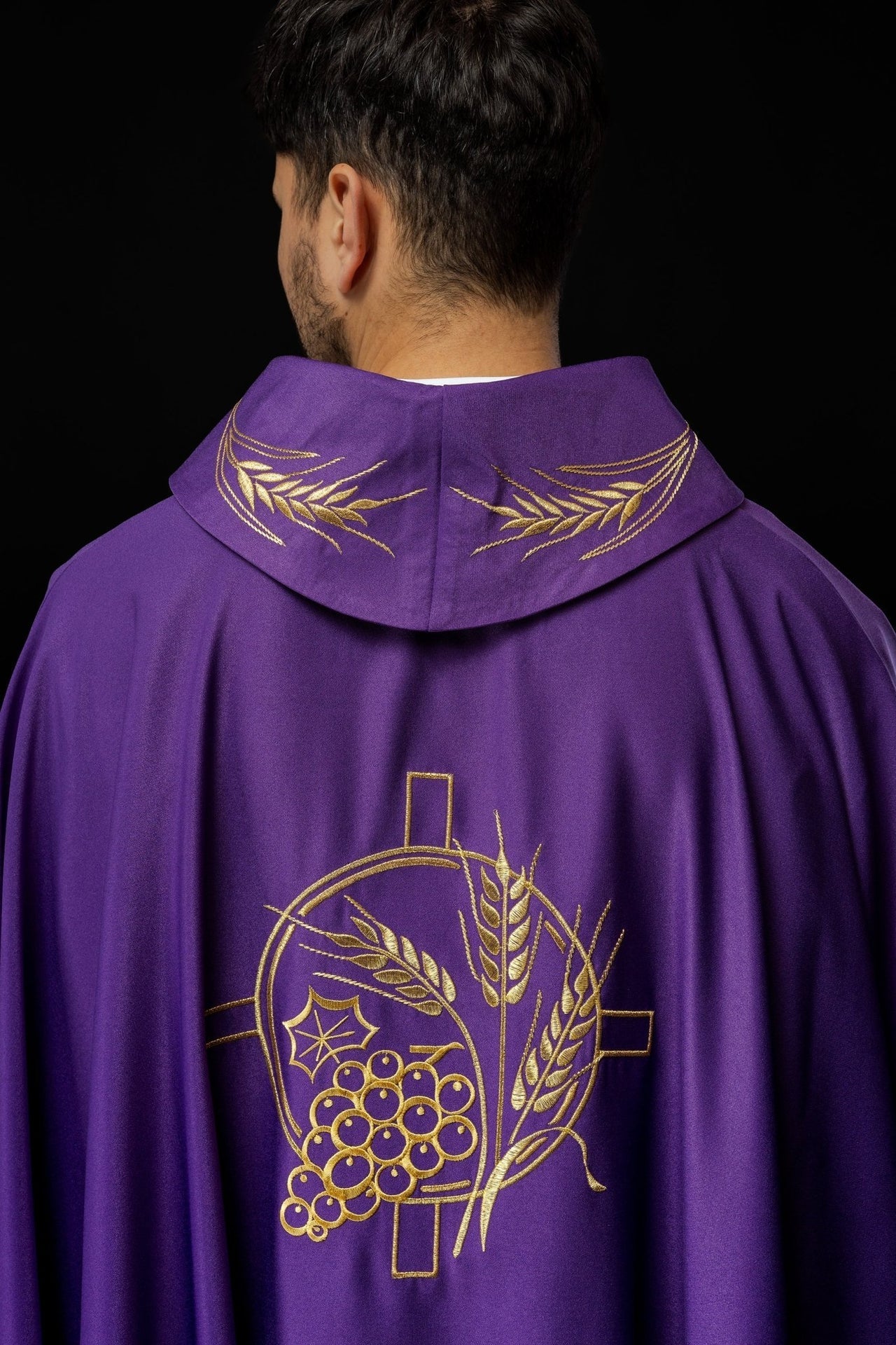 Ornat Fioletowy Haft Krzyż Kłosy - Polski Producent Szat Liturgicznych - SZATYLITURGICZNE.PL