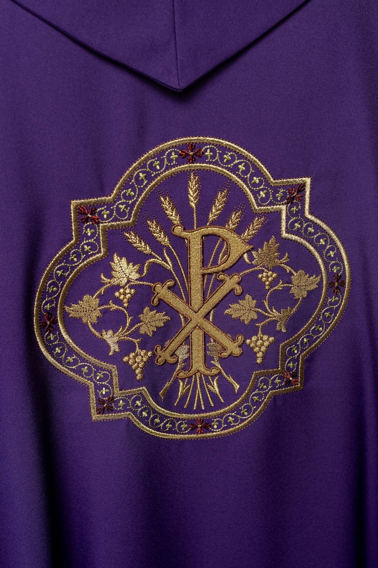 Ornat Fioletowy IHS PAX Haft Komputerowy Elanwełna Stuła - SZATYLITURGICZNE.PL