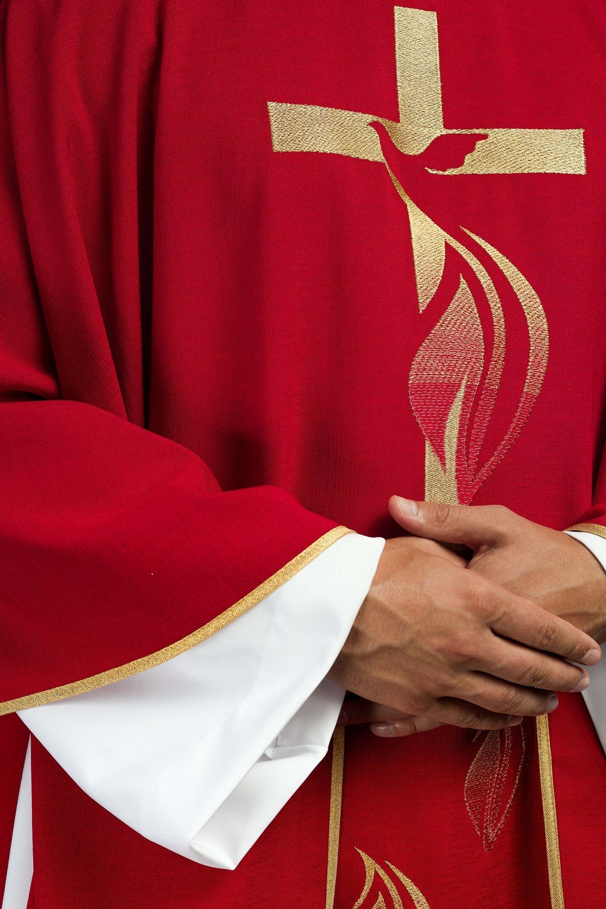 Ornat Liturgiczny Czerwony z Haftem Ducha Świętego - Elanowełna - SZATYLITURGICZNE.PL