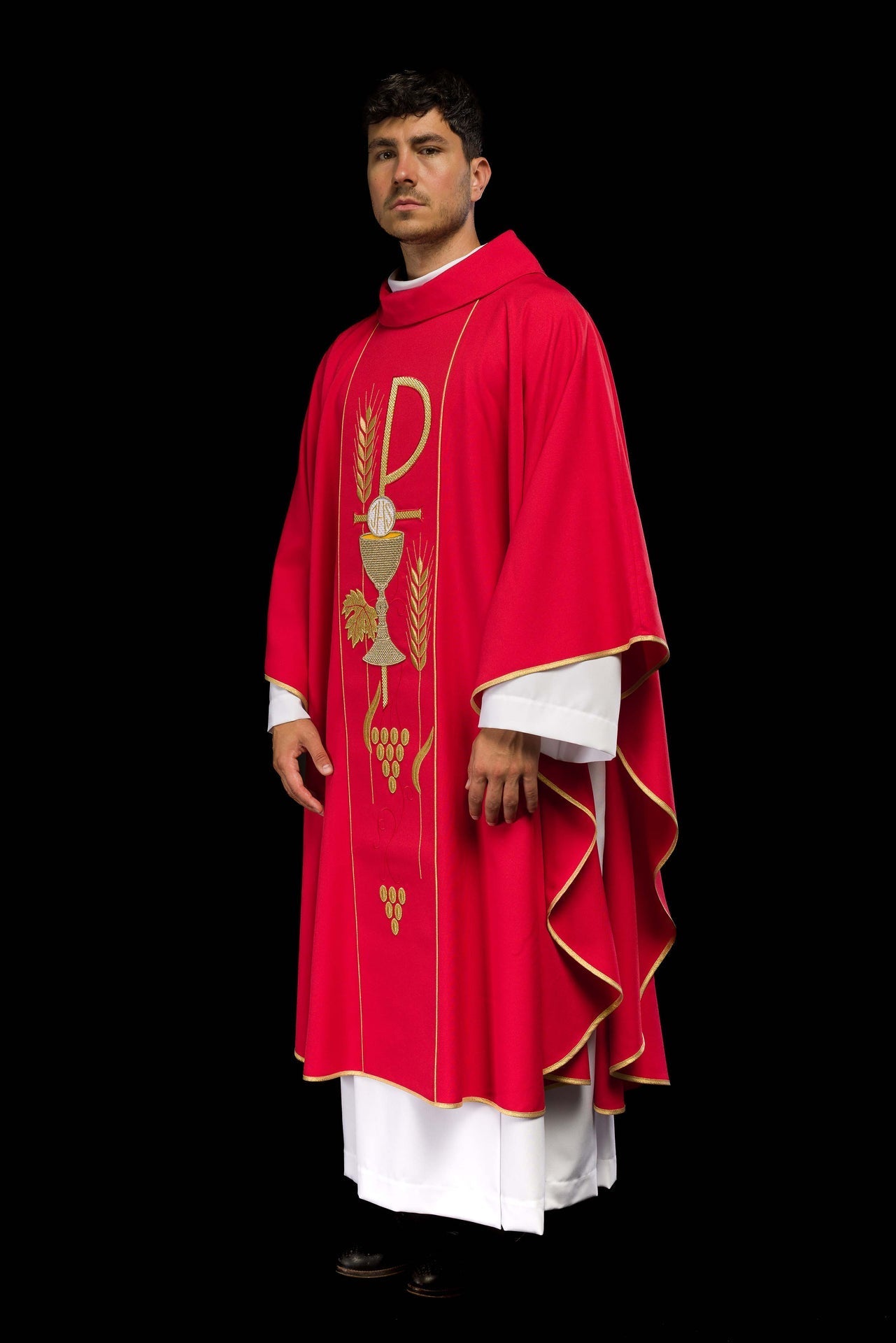 Ornat Liturgiczny Czerwony z Haftowanym Kielichem IHS - Komplet - SZATYLITURGICZNE.PL