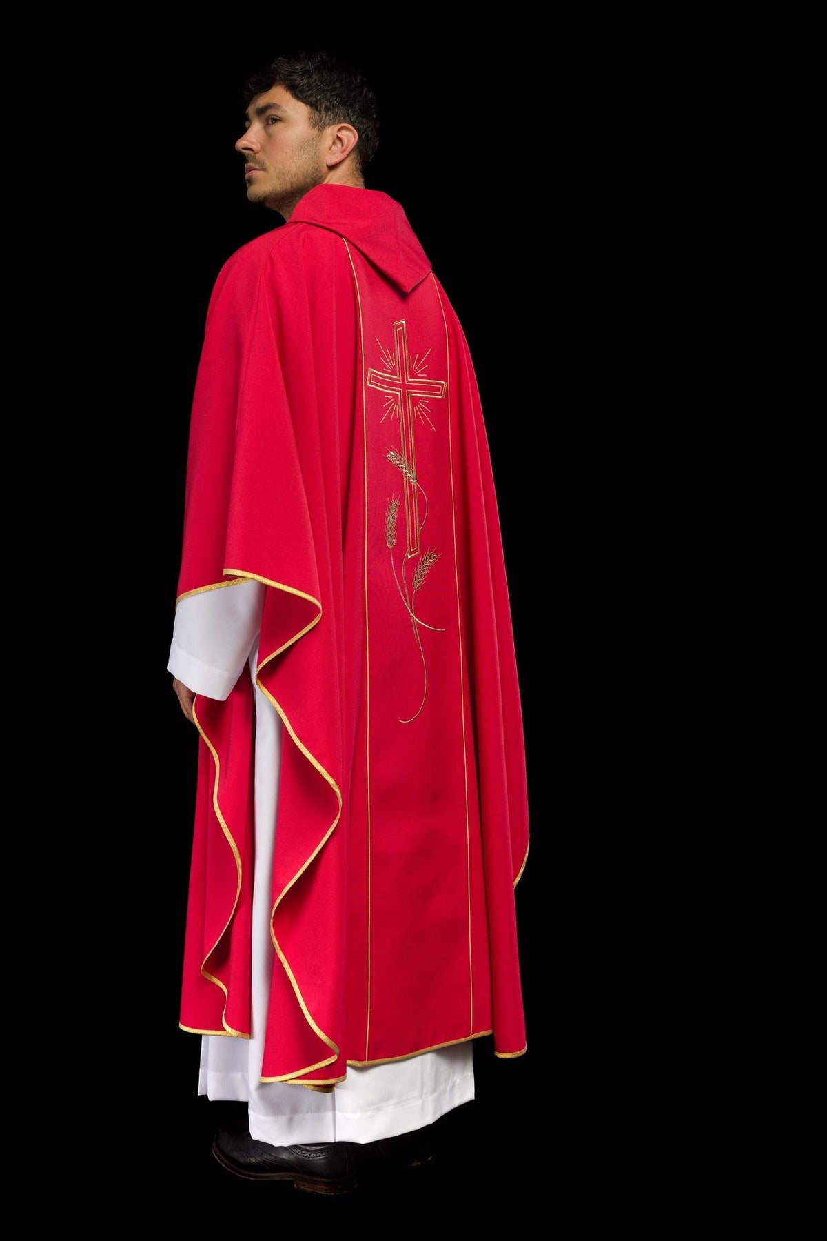 Ornat Liturgiczny Czerwony ze Złotym Krzyżem IHS - Polska Produkcja - SZATYLITURGICZNE.PL