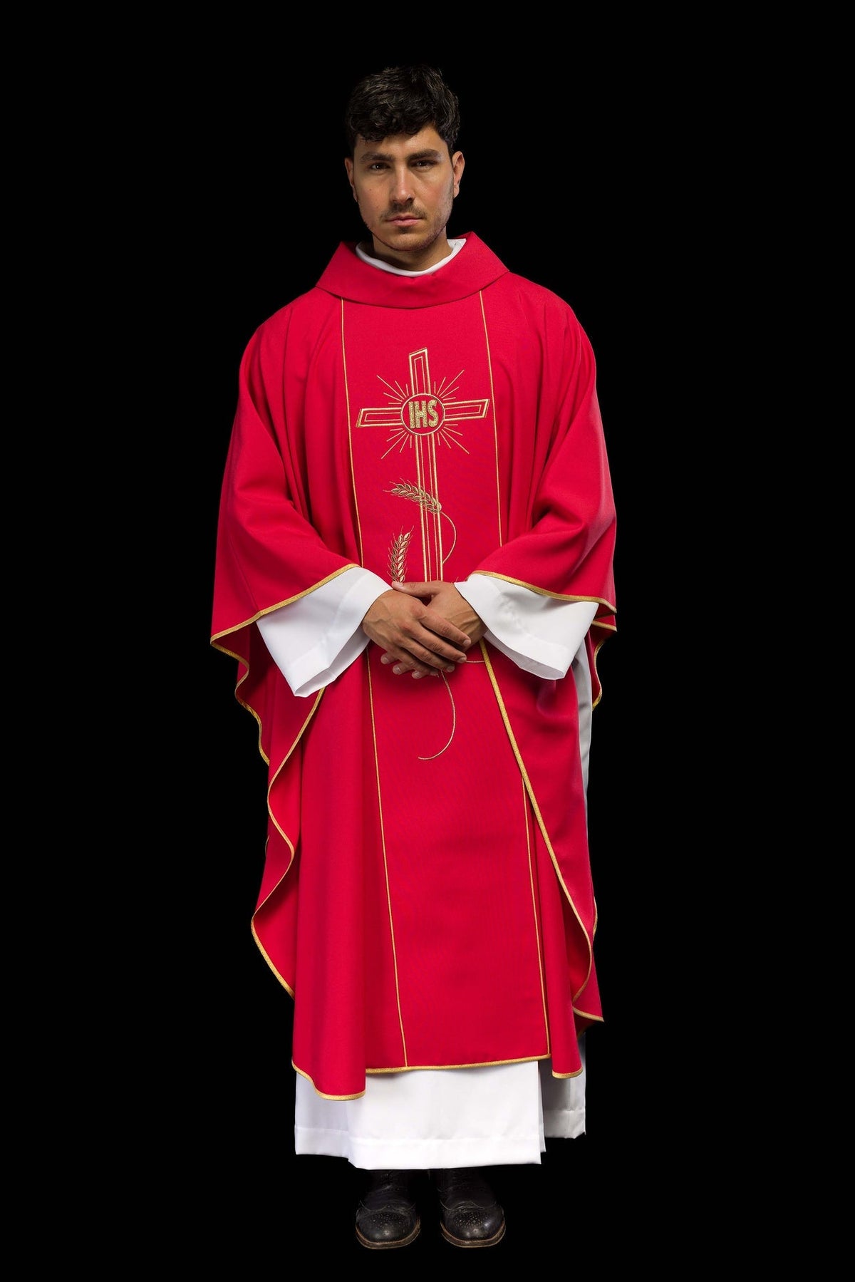 Ornat Liturgiczny Czerwony ze Złotym Krzyżem IHS - Polska Produkcja - SZATYLITURGICZNE.PL