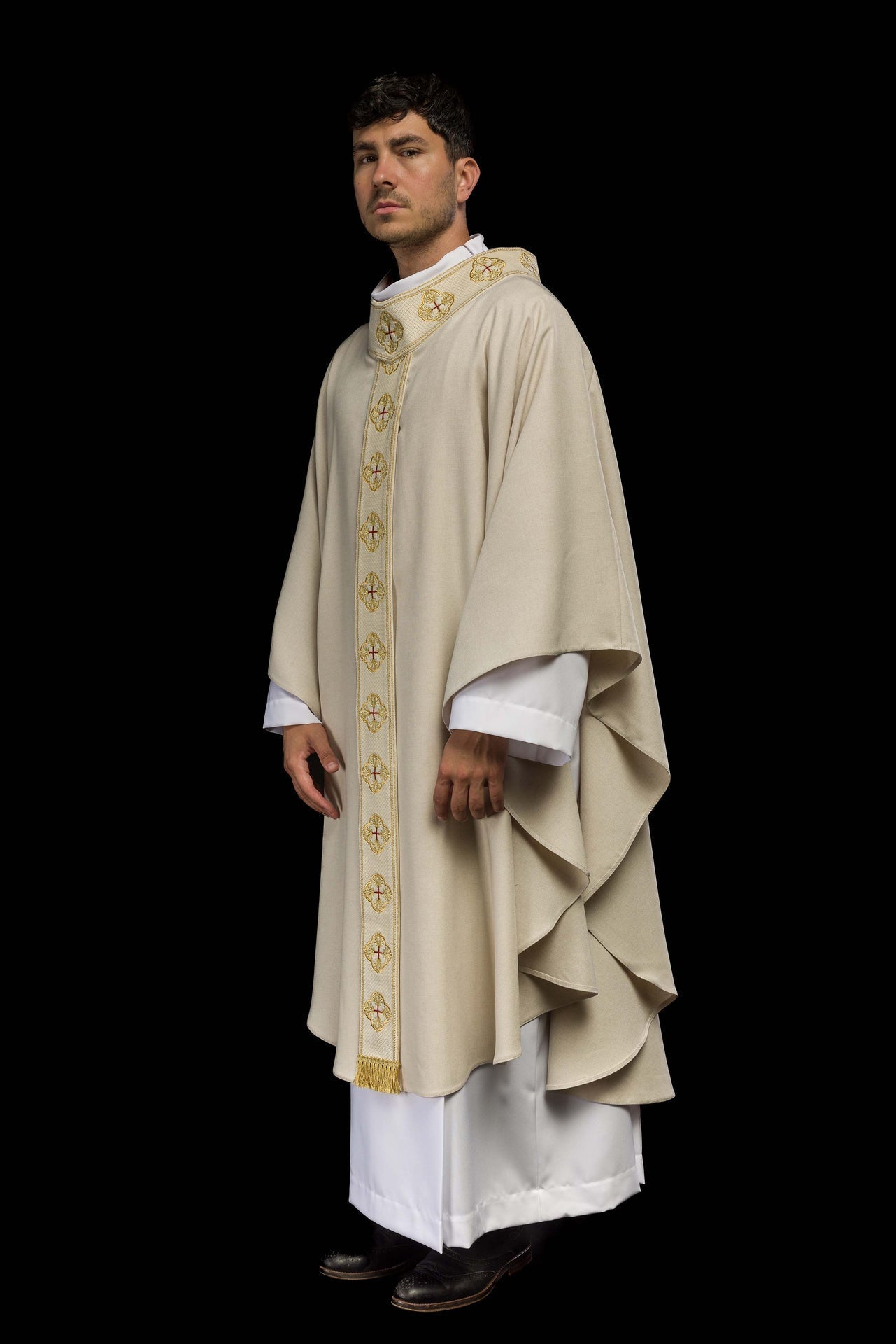 Ornat Liturgiczny Ecru Haft Krzyże - Stuła w Komplecie, Polska Produkcja - SZATYLITURGICZNE.PL