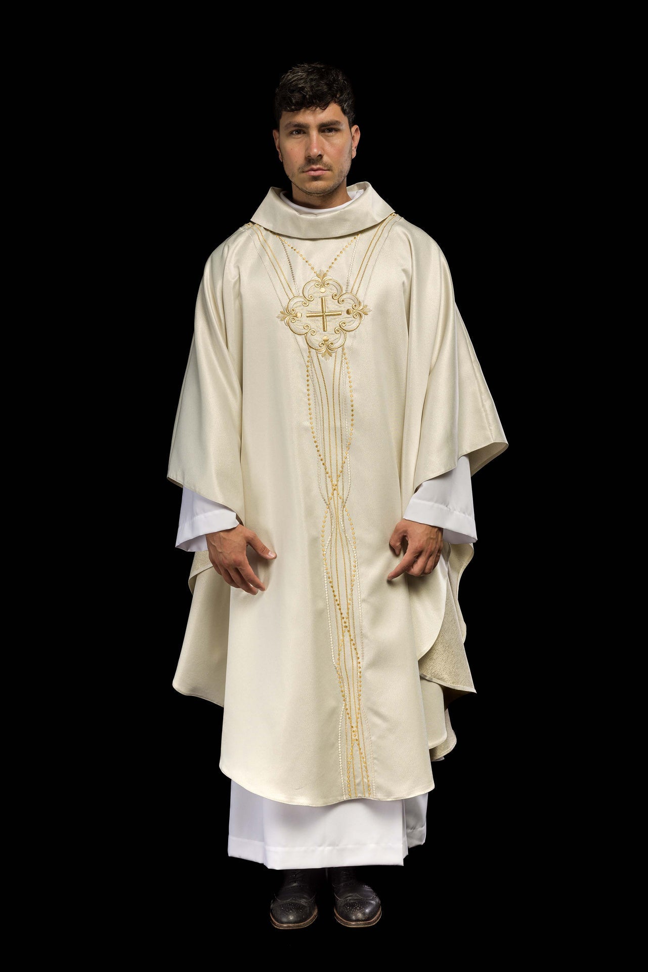 Ornat Liturgiczny Ecru Różaniec Błyszczący - Edycja Limitowana - SZATYLITURGICZNE.PL