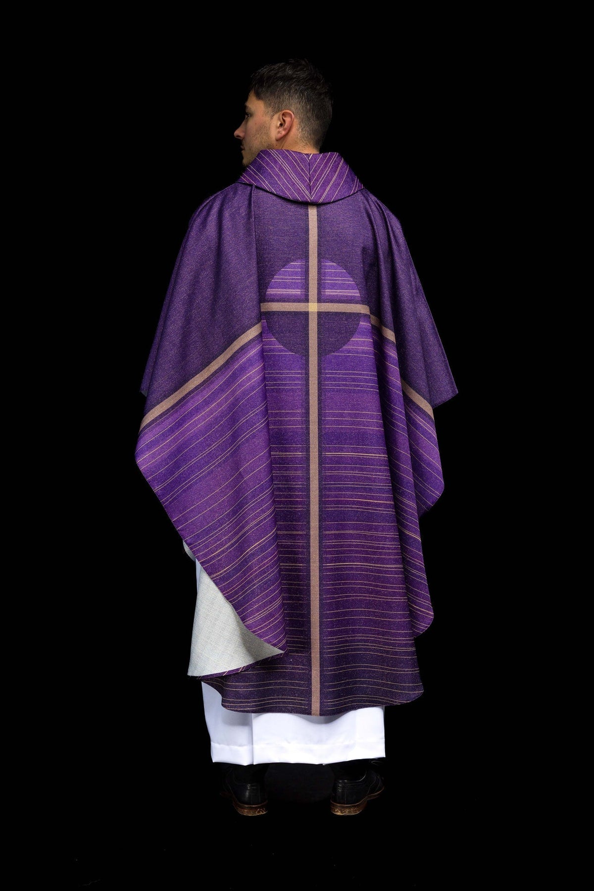 Ornat Liturgiczny Fioletowy Drukowany Krzyż - Adwent, Wielki Post - SZATYLITURGICZNE.PL