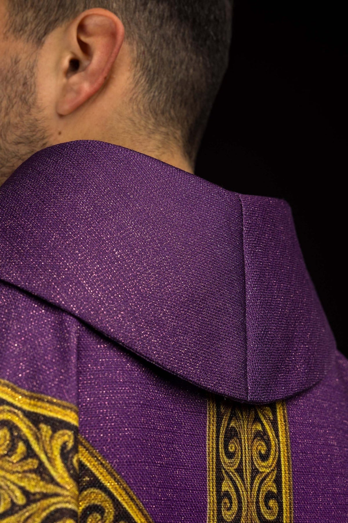 Ornat Liturgiczny Fioletowy Drukowany Pax ze Złotem - Adwent i Post - SZATYLITURGICZNE.PL