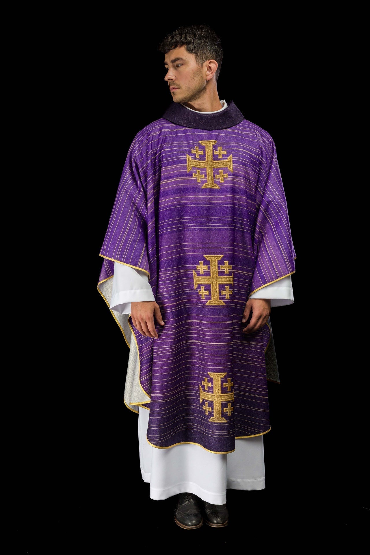 Ornat Liturgiczny Fioletowy Krzyż Jerozolimski Drukowany - SZATYLITURGICZNE.PL