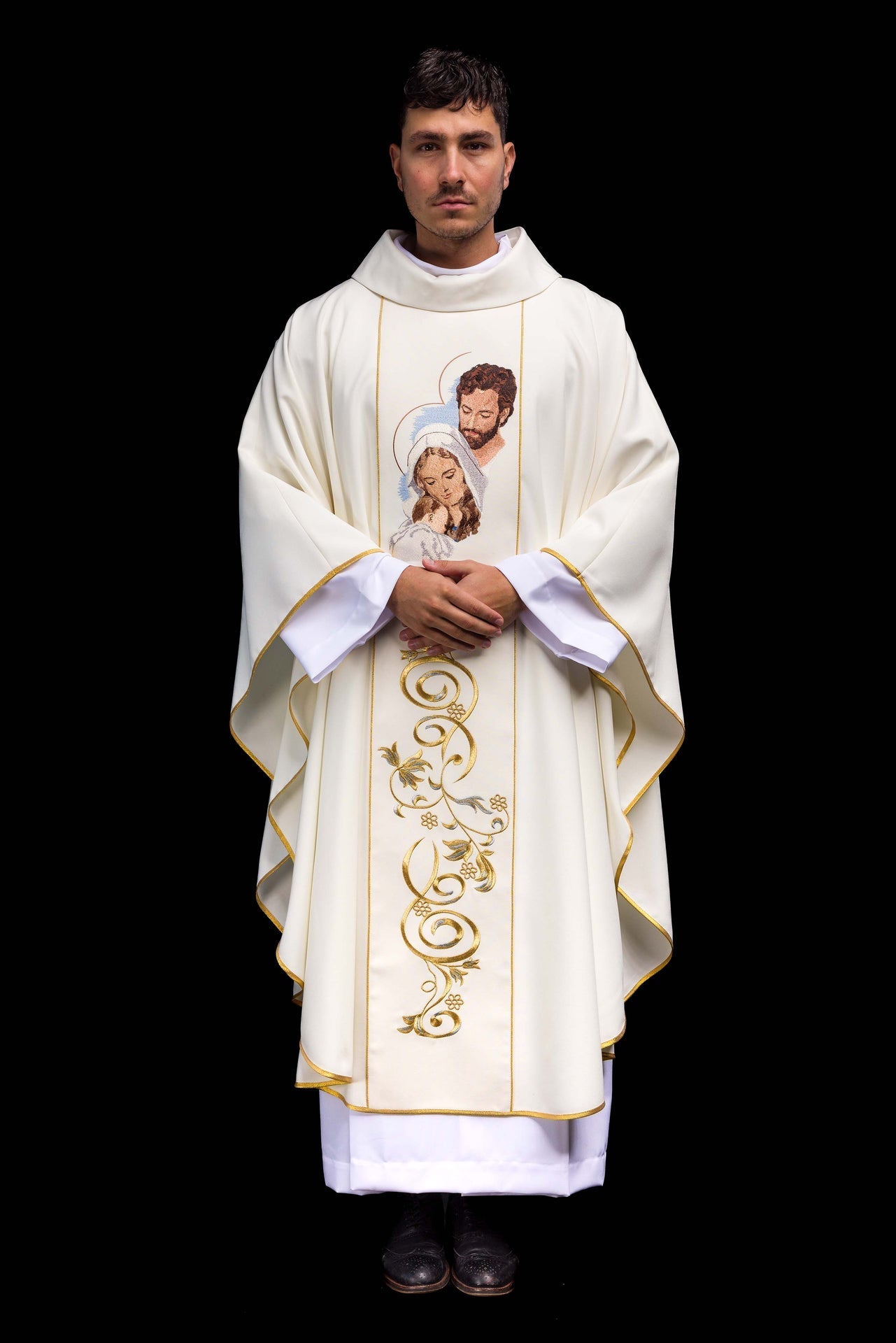 Ornat Liturgiczny na Boże Narodzenie - Święta Rodzina, Złota Nić - SZATYLITURGICZNE.PL