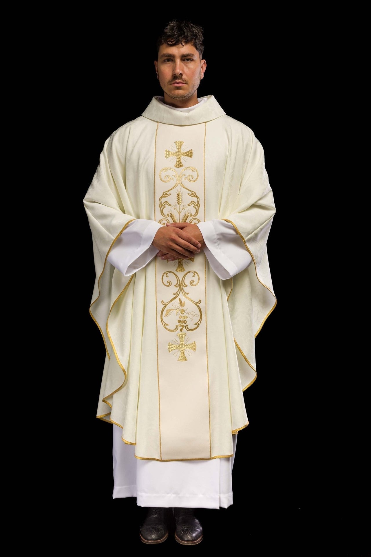Ornat Liturgiczny Żakardowy z Haftowanym Pasem - Polska Produkcja - SZATYLITURGICZNE.PL