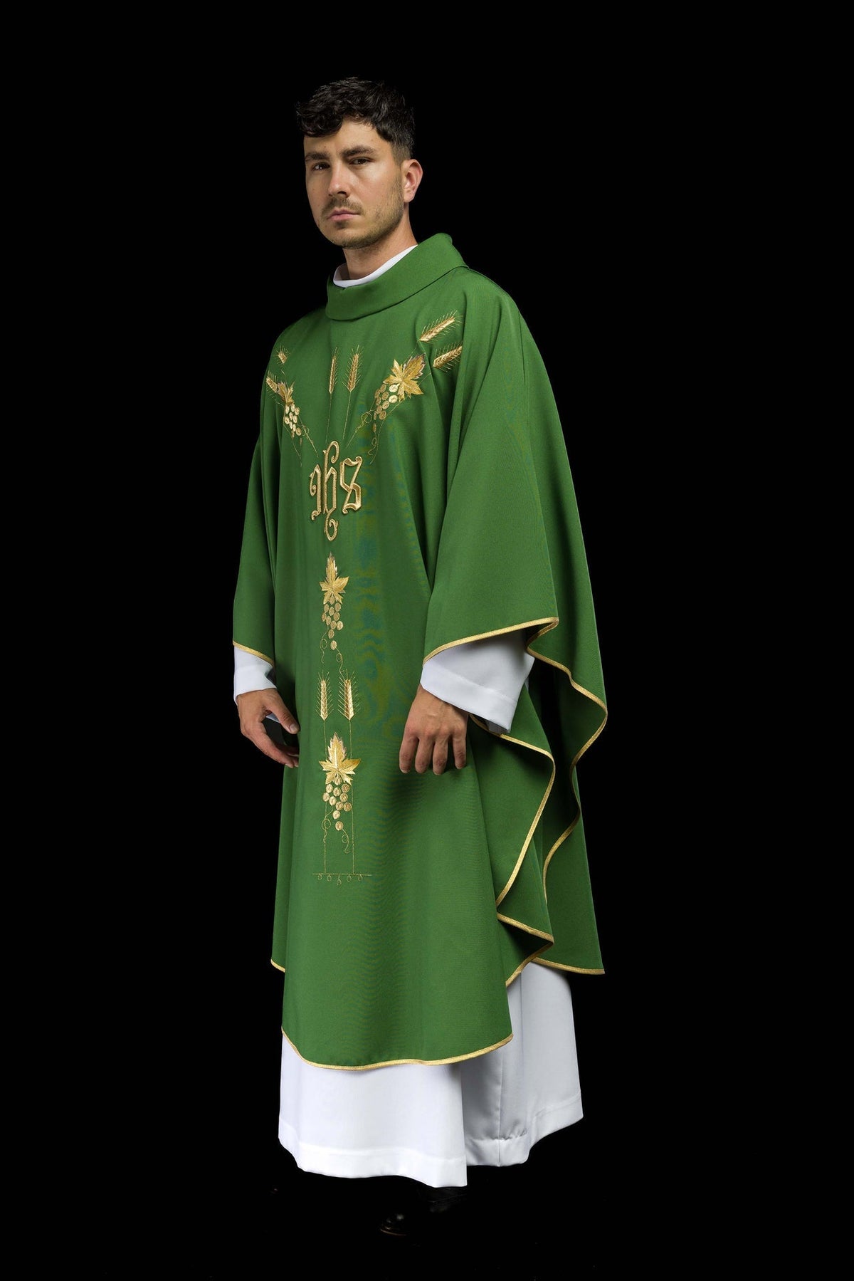 Ornat Liturgiczny Zielony IHS Winogrona Złoty Haft - SZATYLITURGICZNE.PL