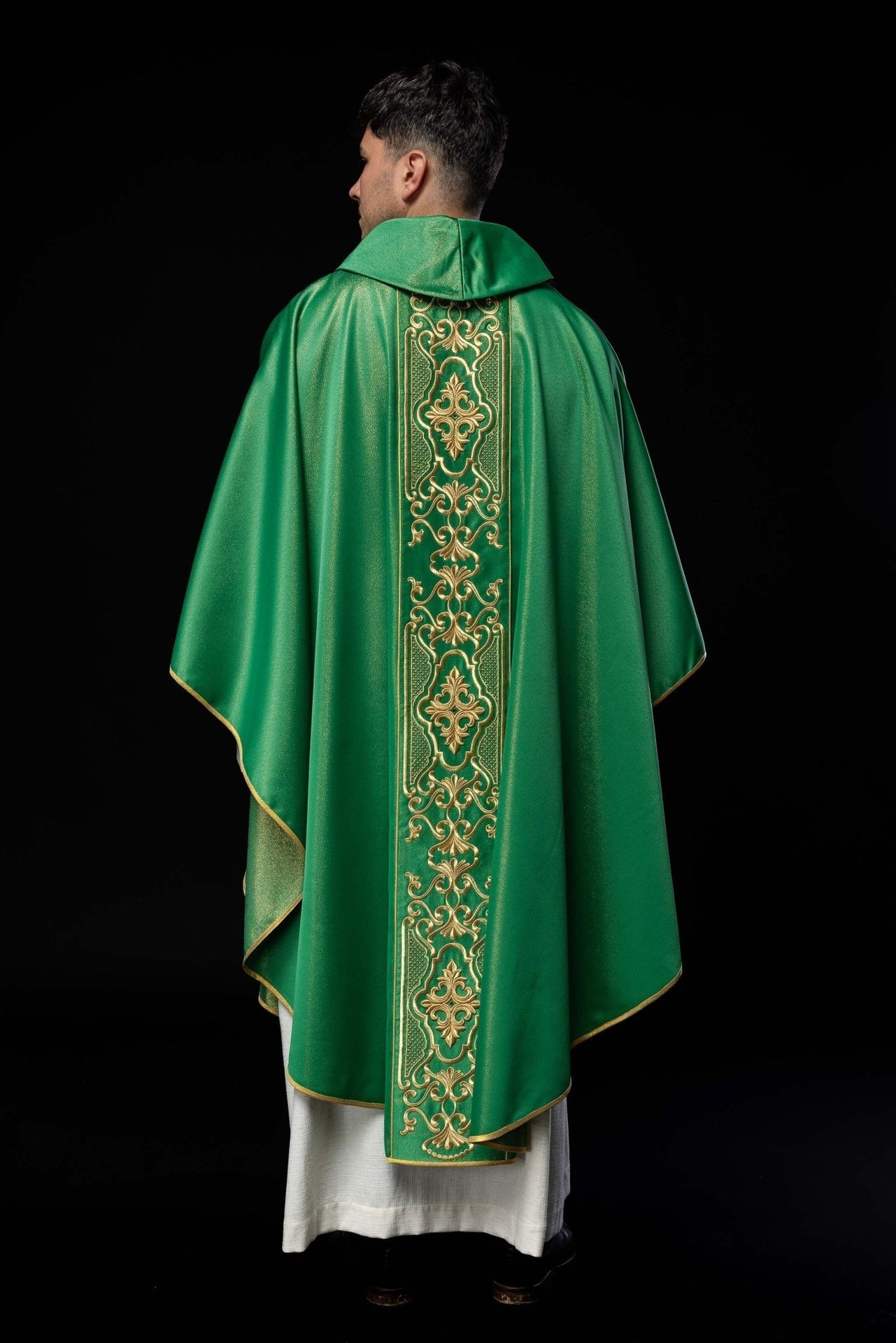 Ornat Liturgiczny Zielony z Haftem Eucharystycznym - Złote Nici - SZATYLITURGICZNE.PL