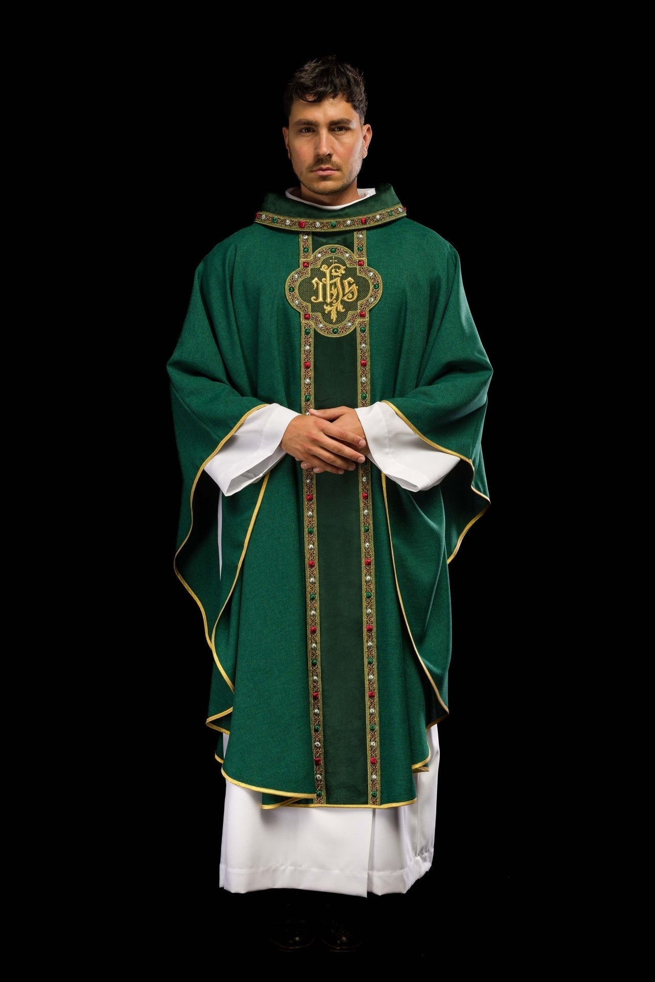 ornat liturgiczny zielony z haftem IHS - pas i lamówka - SZATYLITURGICZNE.PL
