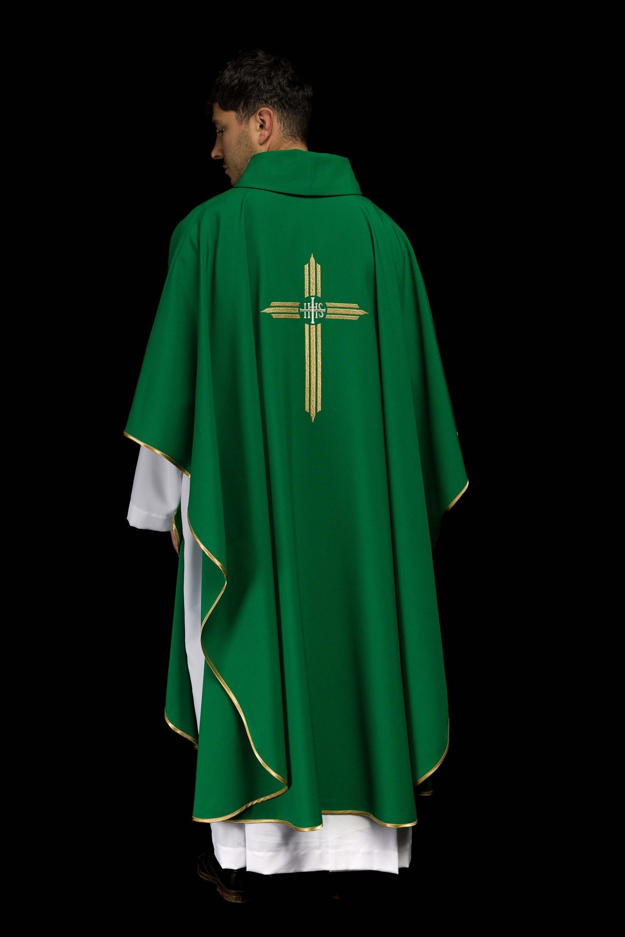 Ornat Liturgiczny Zielony z Haftowanym Krzyżem IHS - SZATYLITURGICZNE.PL