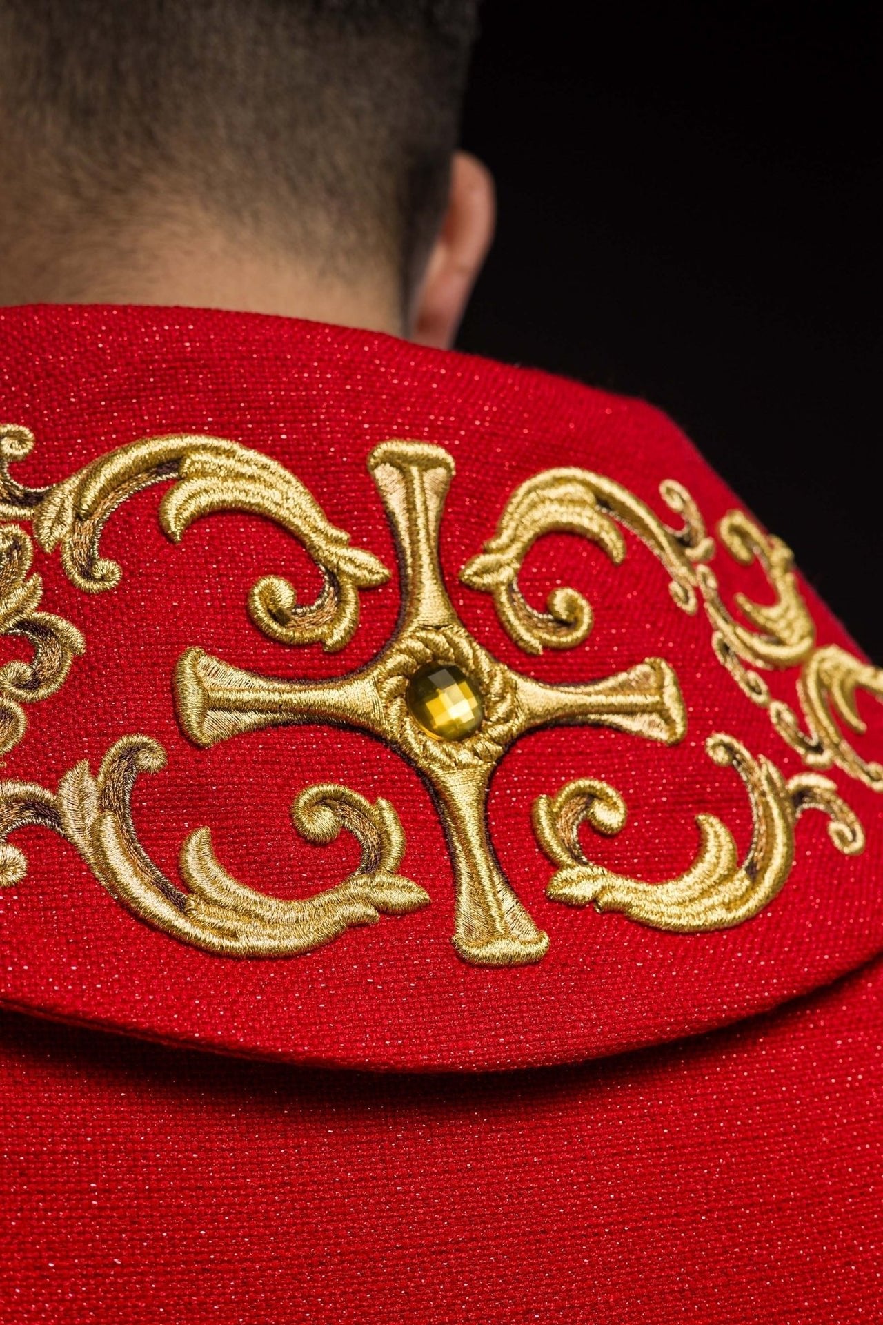 Ornat Liturgiczny Złoty Haftowany Św. Florian - Polski Producent - SZATYLITURGICZNE.PL