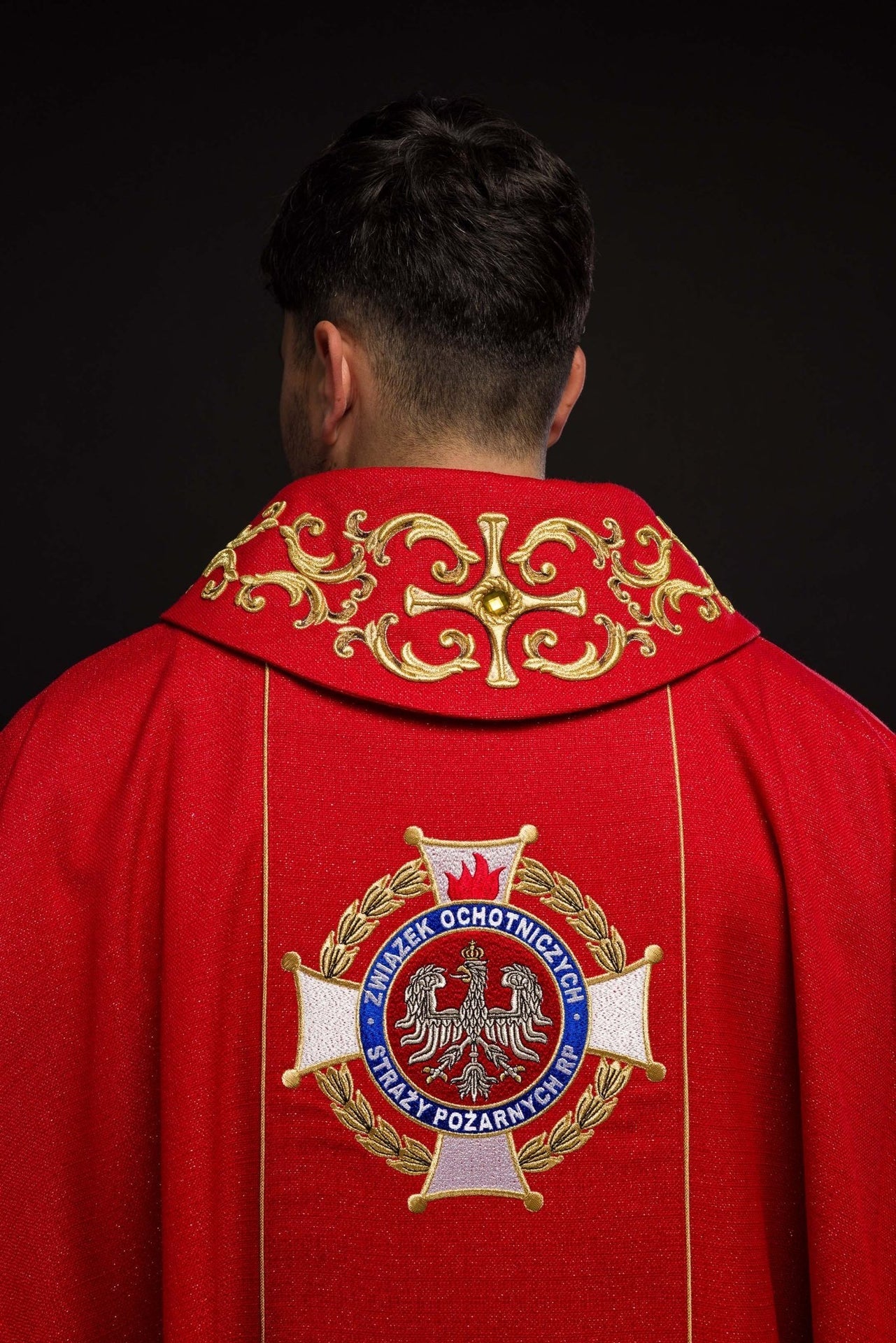 Ornat Liturgiczny Złoty Haftowany Św. Florian - Polski Producent - SZATYLITURGICZNE.PL