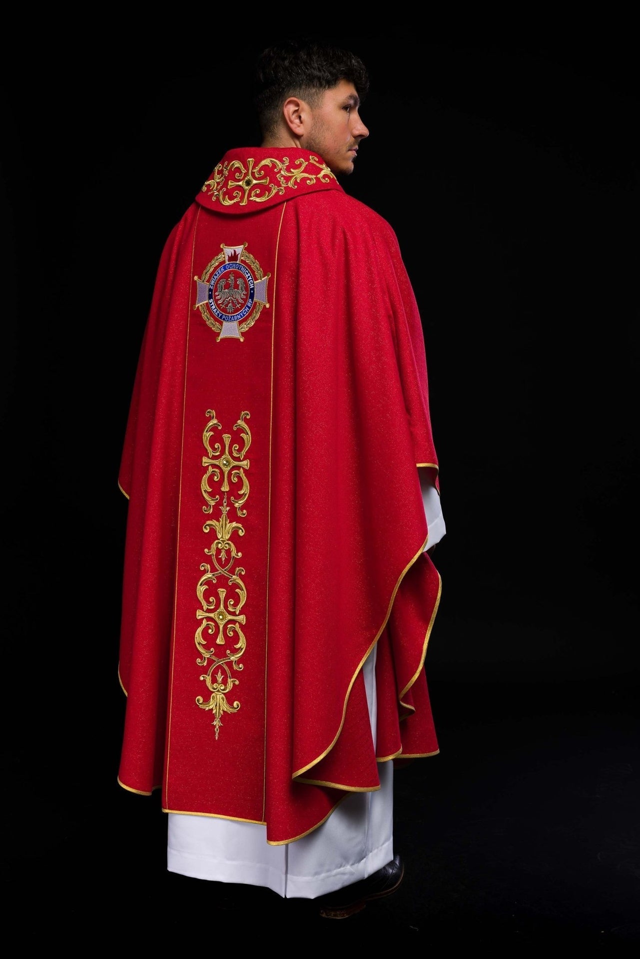 Ornat Liturgiczny Złoty Haftowany Św. Florian - Polski Producent - SZATYLITURGICZNE.PL