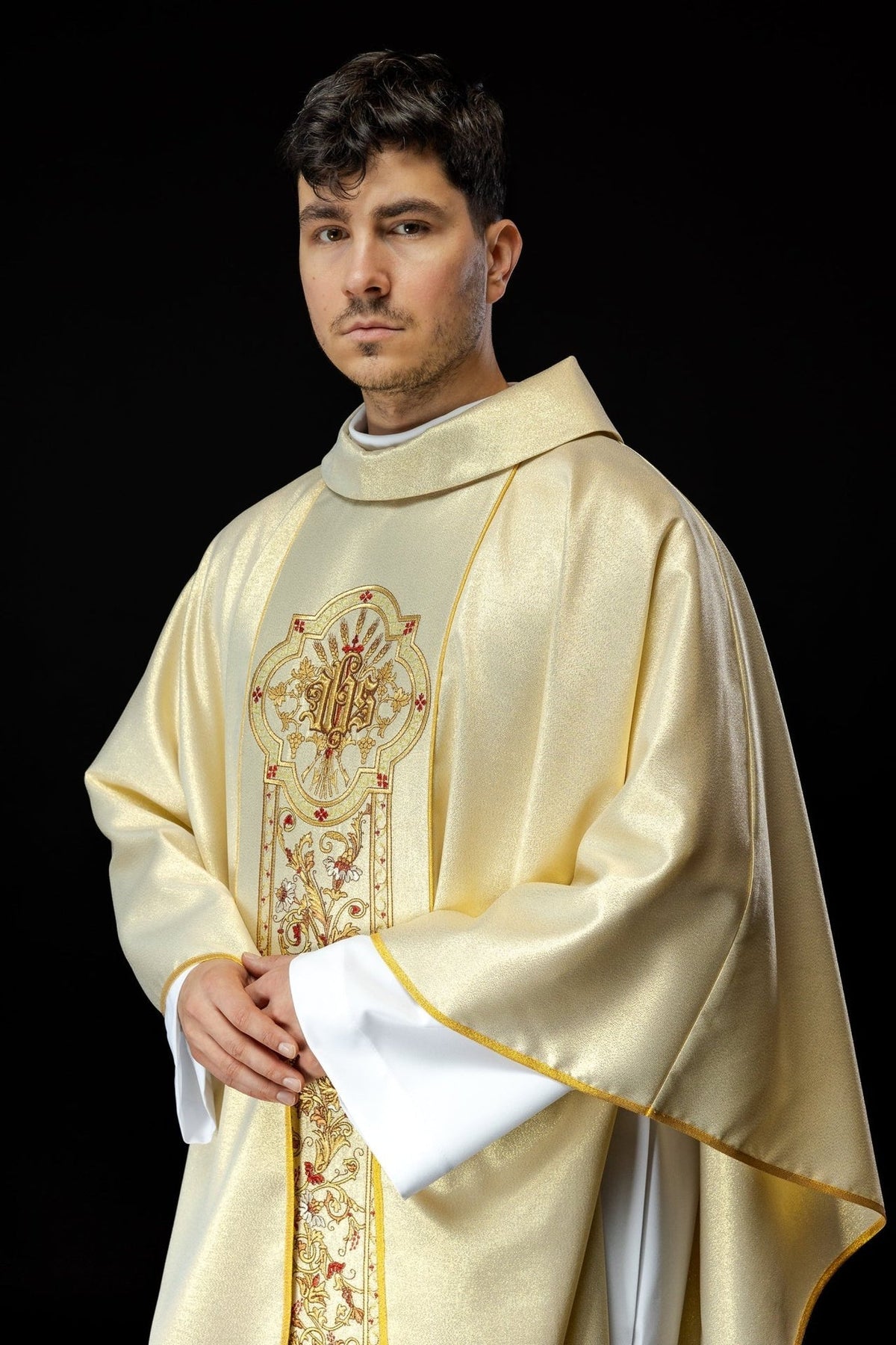 Ornat Liturgiczny Złoty IHS - Bogato Zdobiony, Elanowełna - SZATYLITURGICZNE.PL