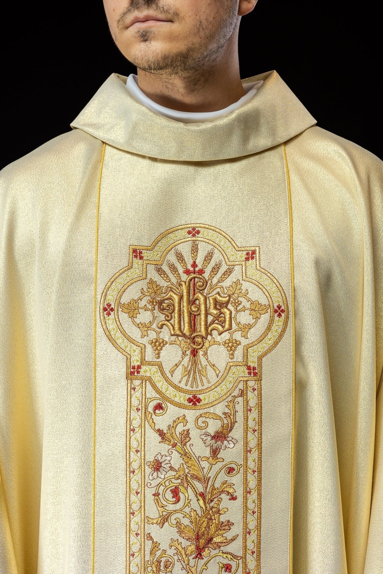 Ornat Liturgiczny Złoty IHS - Bogato Zdobiony, Elanowełna - SZATYLITURGICZNE.PL