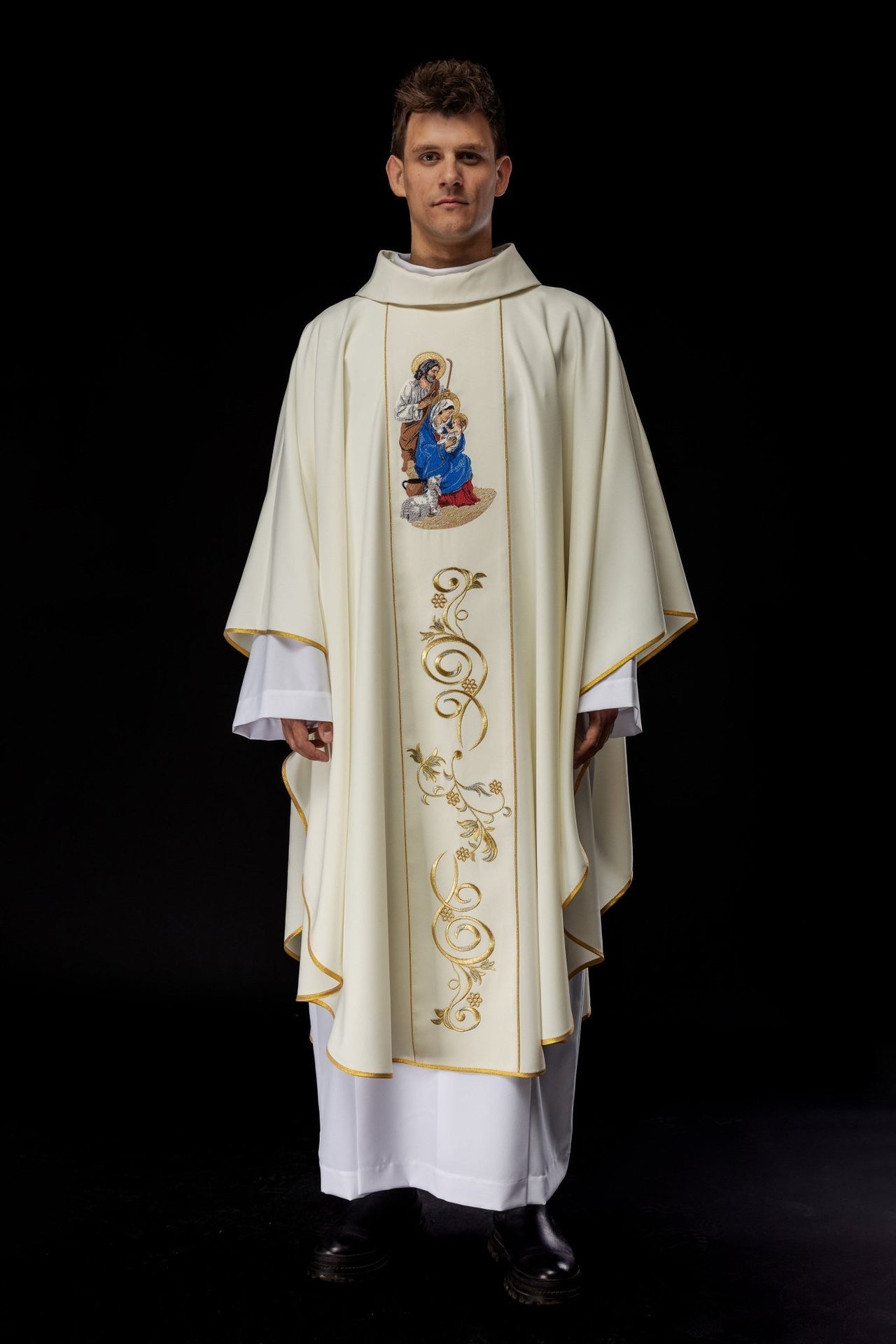 Ornat Liturgiczny Złoty Święta Rodzina - Boże Narodzenie - SZATYLITURGICZNE.PL