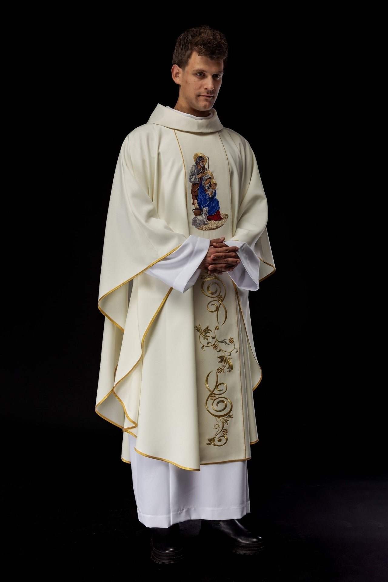 Ornat Liturgiczny Złoty Święta Rodzina - Boże Narodzenie - SZATYLITURGICZNE.PL