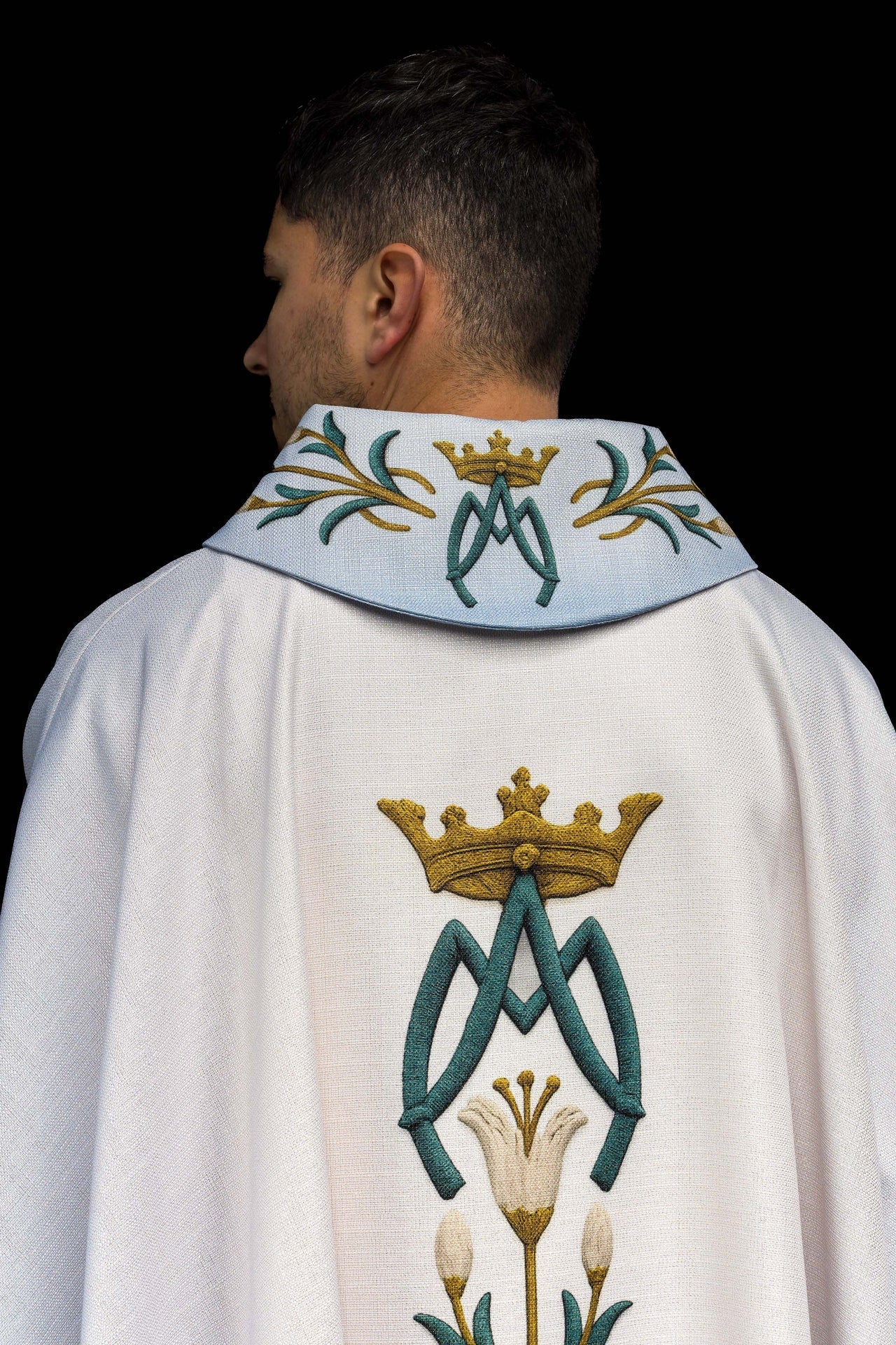 Ornat Maryjny Niebiesko - Ecru Lilie i Monogram - Druk Wysokiej Jakości - SZATYLITURGICZNE.PL