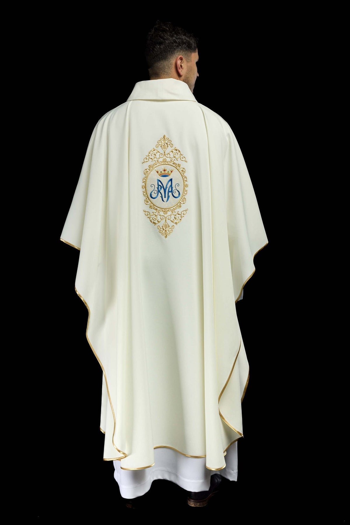 Ornat Maryjny ze Złotym Haftem i Koroną - Szaty Liturgiczne - SZATYLITURGICZNE.PL