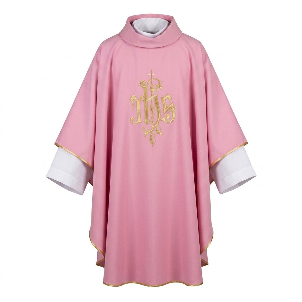 Ornat Różowy IHS Haftowany Złotą Nicią - Szaty Liturgiczne - SZATYLITURGICZNE.PL