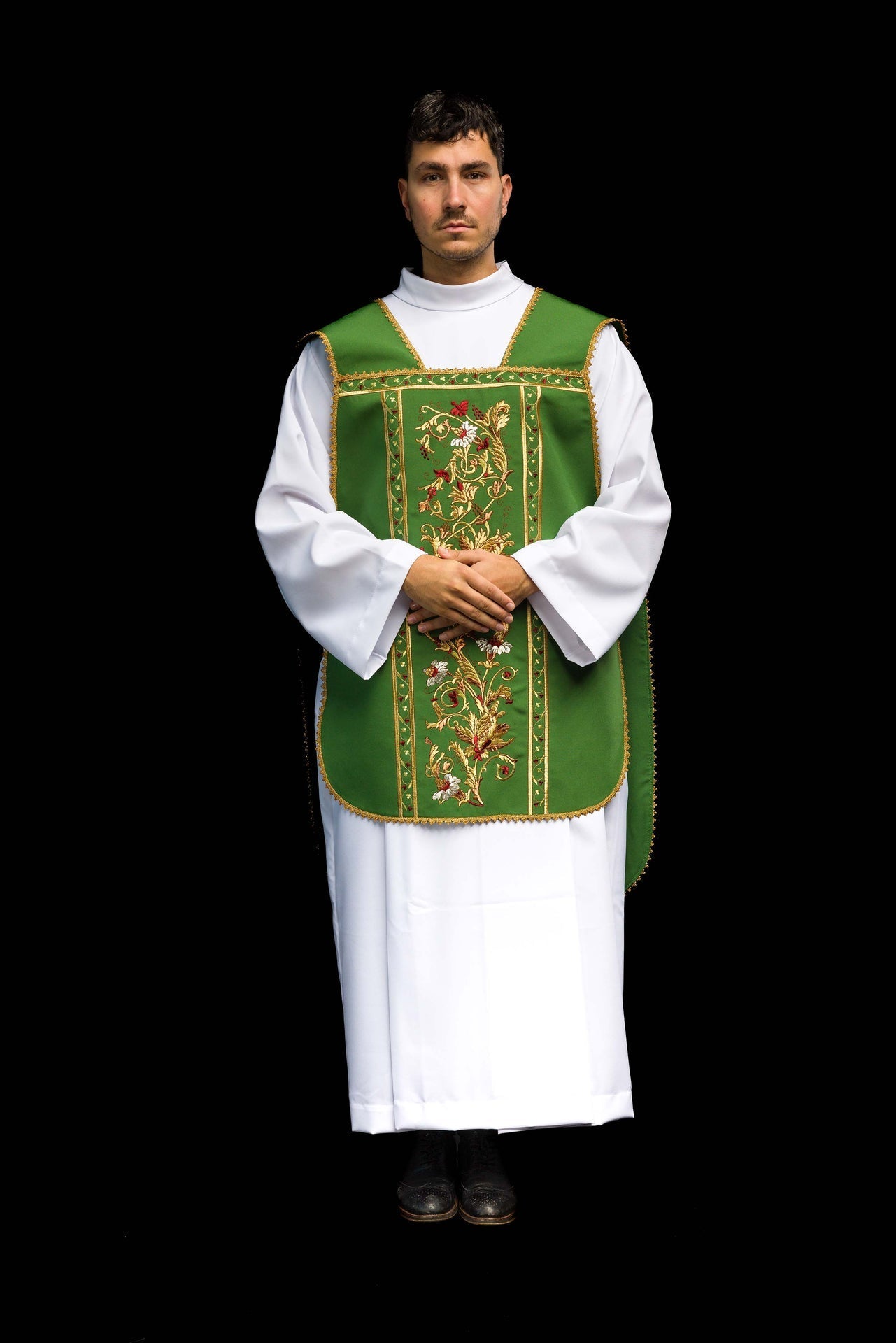 Ornat Rzymski Zielony Haft IHS - Szaty Liturgiczne Haftina - SZATYLITURGICZNE.PL