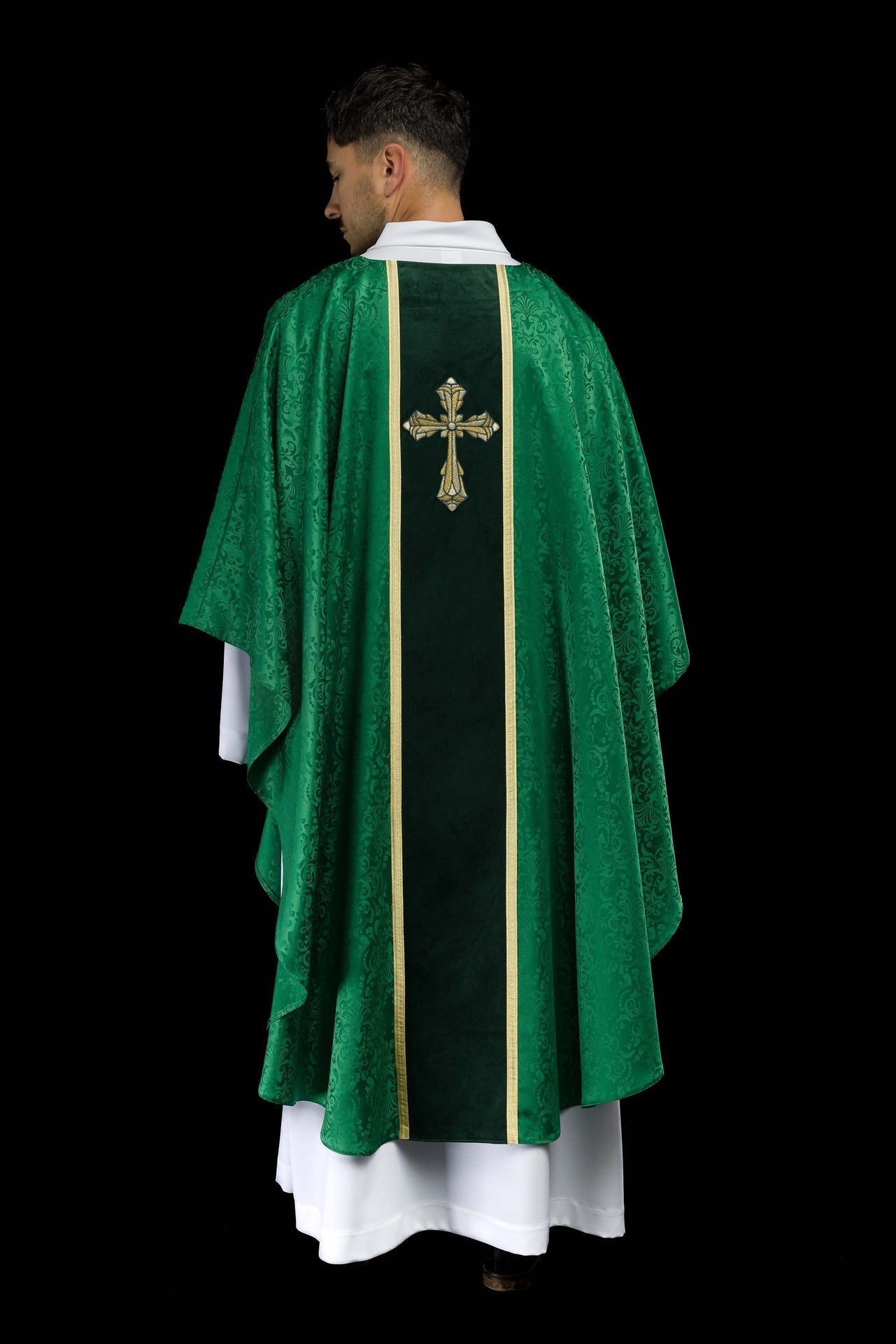 Ornat Zielony z Haftem Krzyża na Żakardzie - Szaty Liturgiczne - SZATYLITURGICZNE.PL