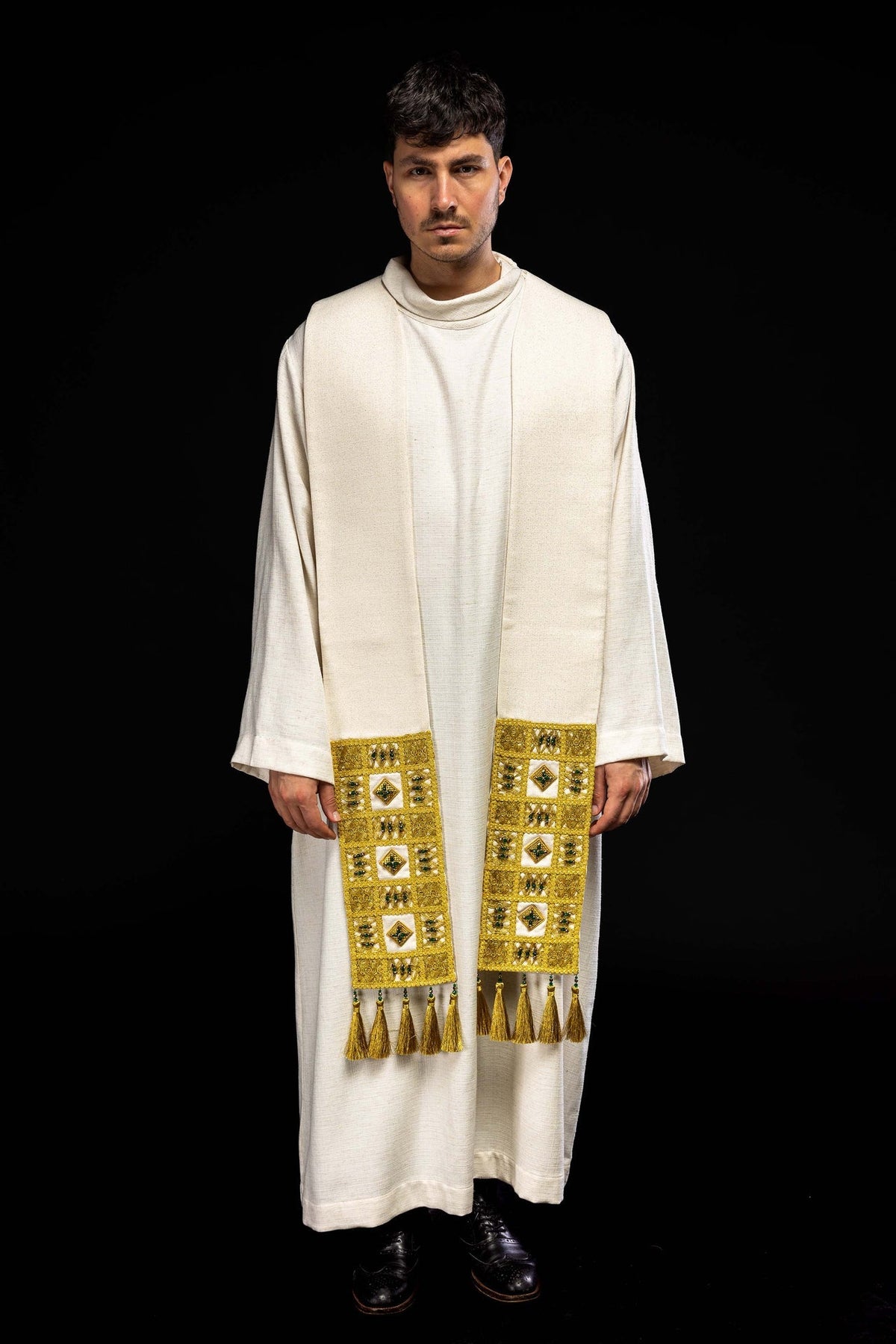 Ręcznie Robiona Stuła z Kamieniami i Złotą Nicią - Handmade 2013 - SZATYLITURGICZNE.PL