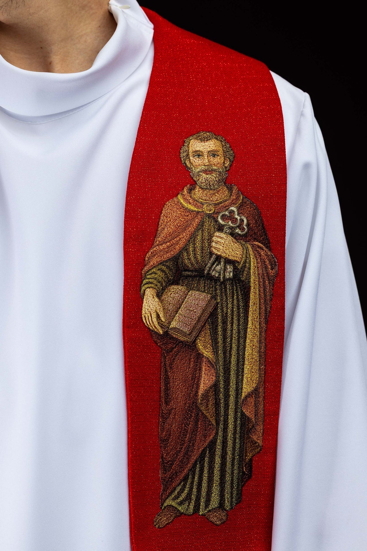 Stuła bogato haftowana z wizerunkiem Świętego Piotra i Pawła - SZATYLITURGICZNE.PL